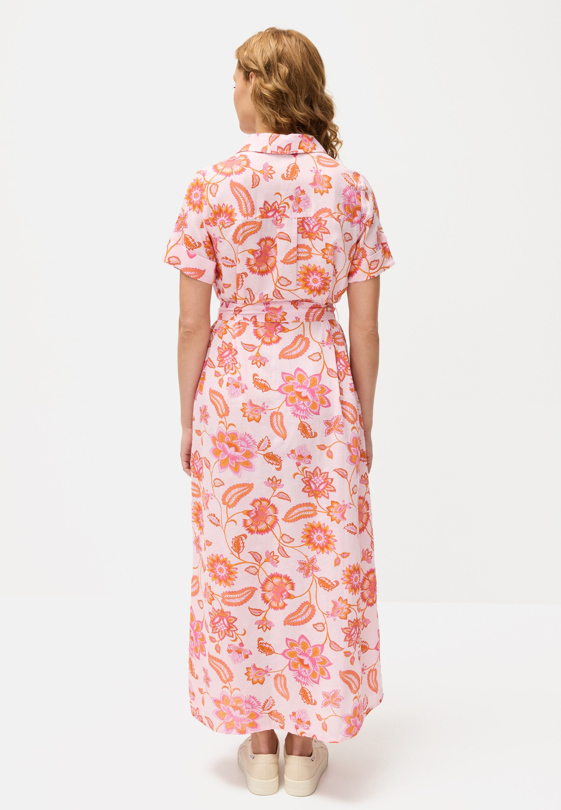 LASCANA Hemdblusenkleid aus Webware mit Leinenanteil und Alloverdruck (mit Bindegürtel) Webkleid mit Blumendruck, Sommerkleid, Druckkleid mit kurzen Ärmeln