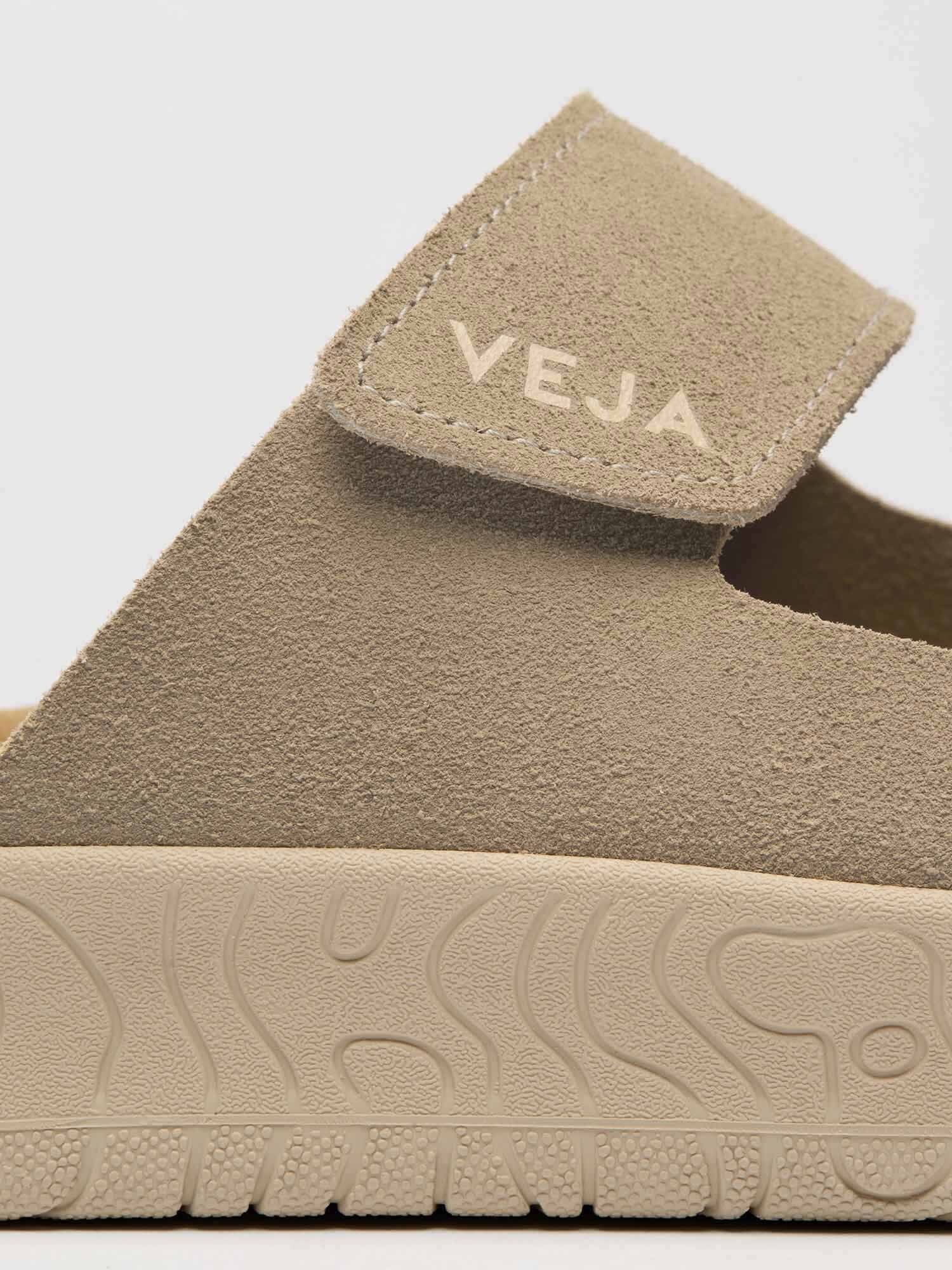 VEJA ETNA Suede Soft Sandale