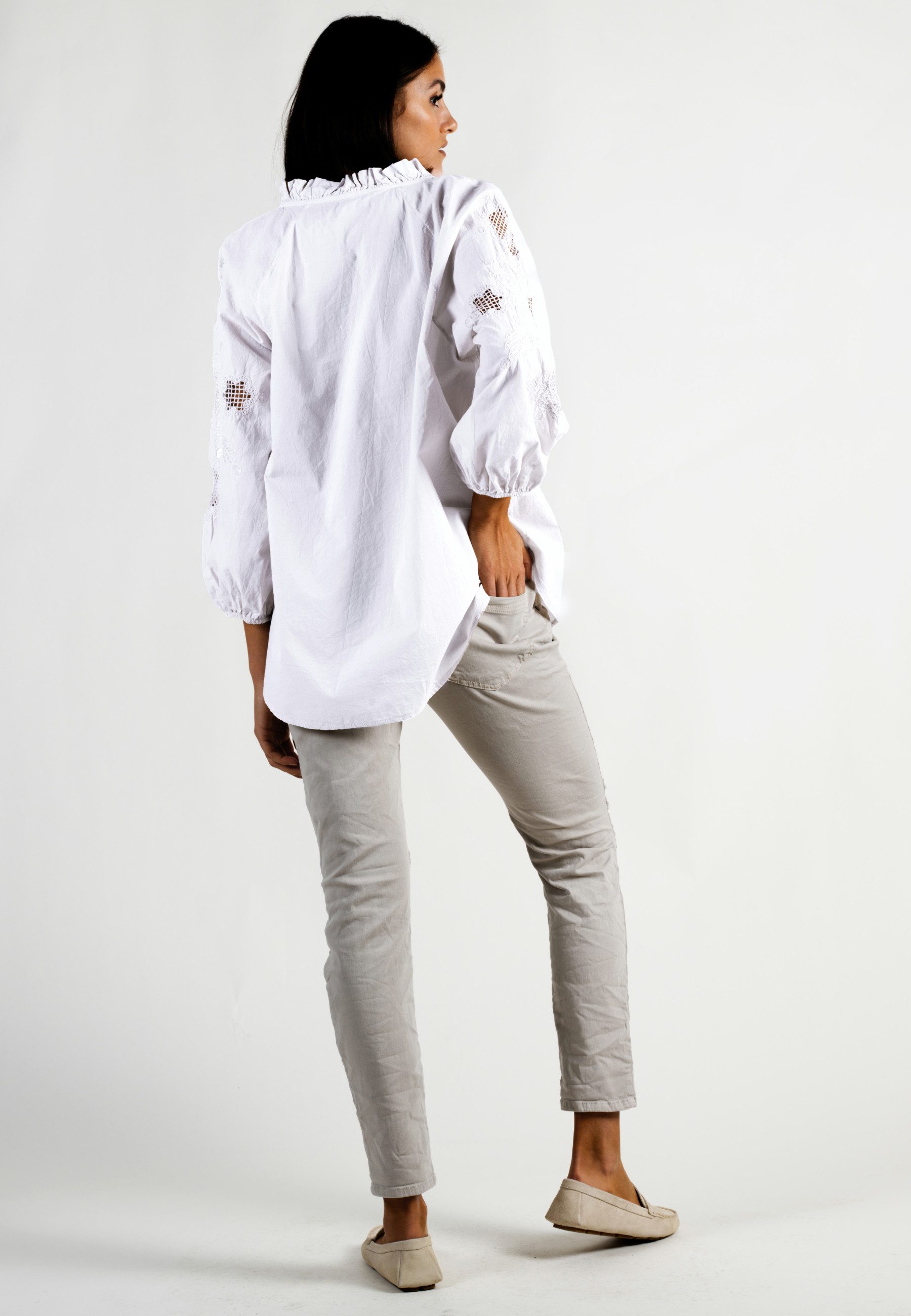 Andijamo-Fashion Langarmbluse LUNA LACE Aufwendige Stickereien mit Cut-Outs günstig online kaufen