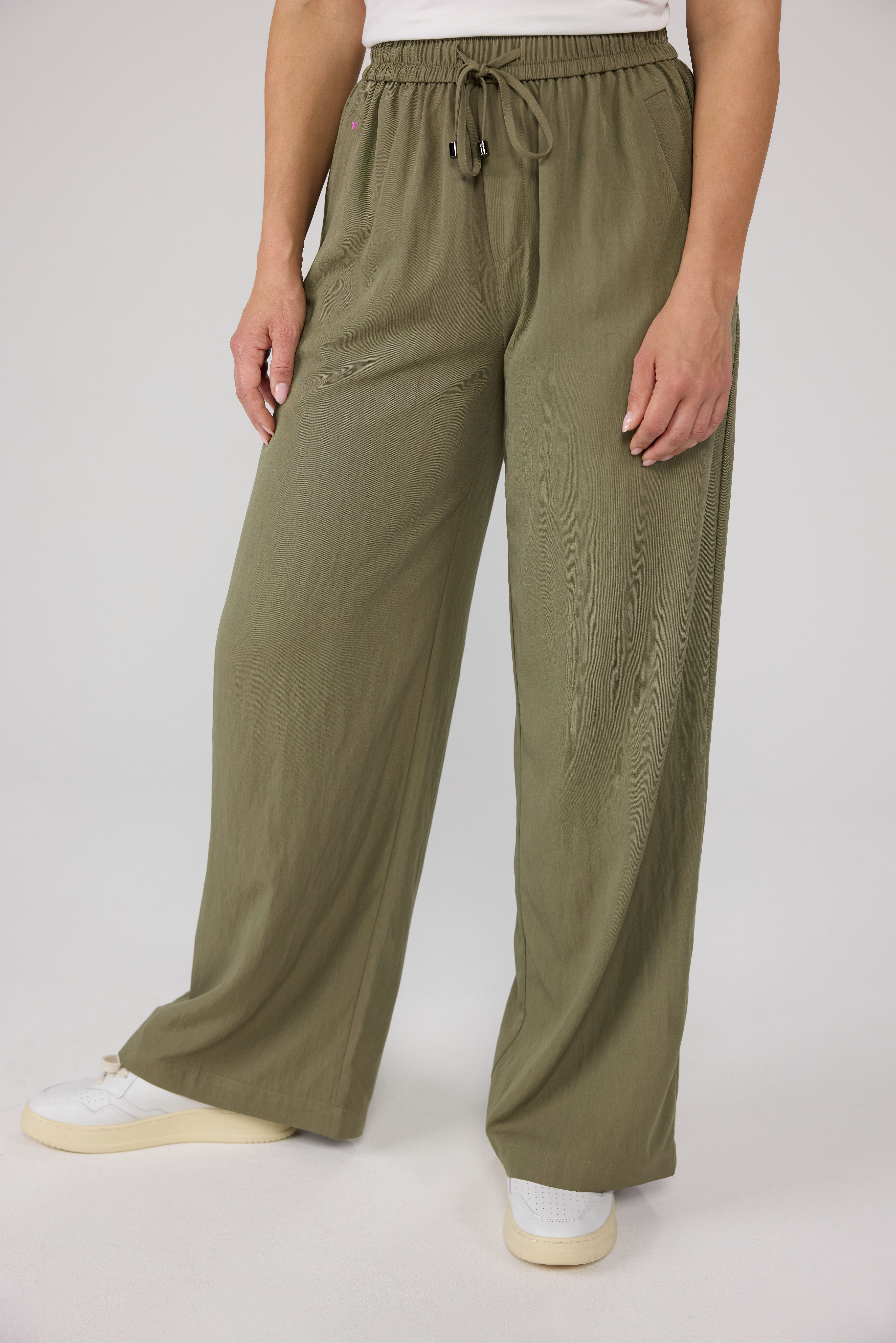 Lieblingsstück Stoffhose LS-054 mit Leistentaschen günstig online kaufen