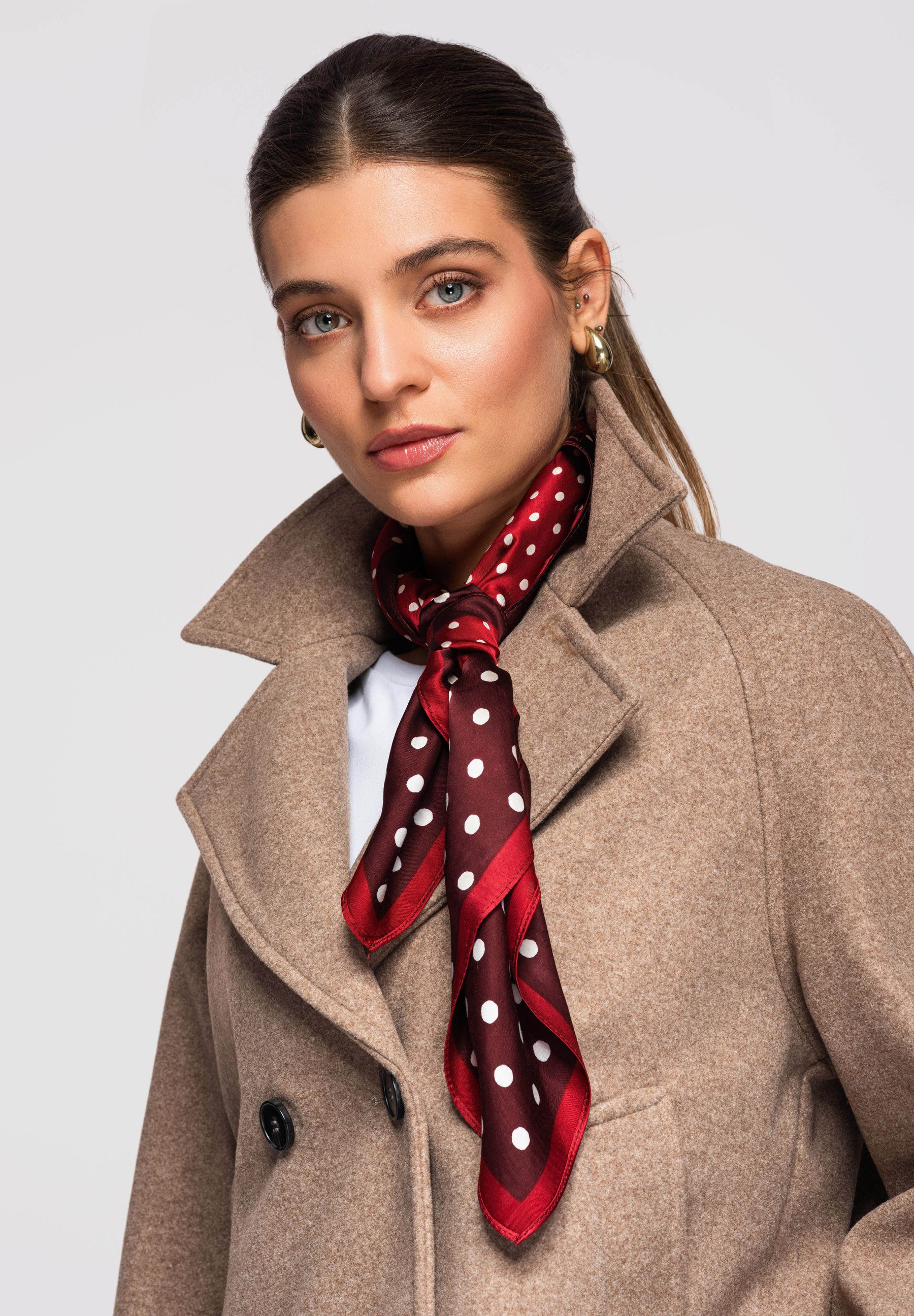 OMBRE Trenchcoat Kurzer Damenmantel im Peacoat-Stil mit leichtem Oversize-Schnitt Damen-Übergangsmantel im Peacoat-Stil