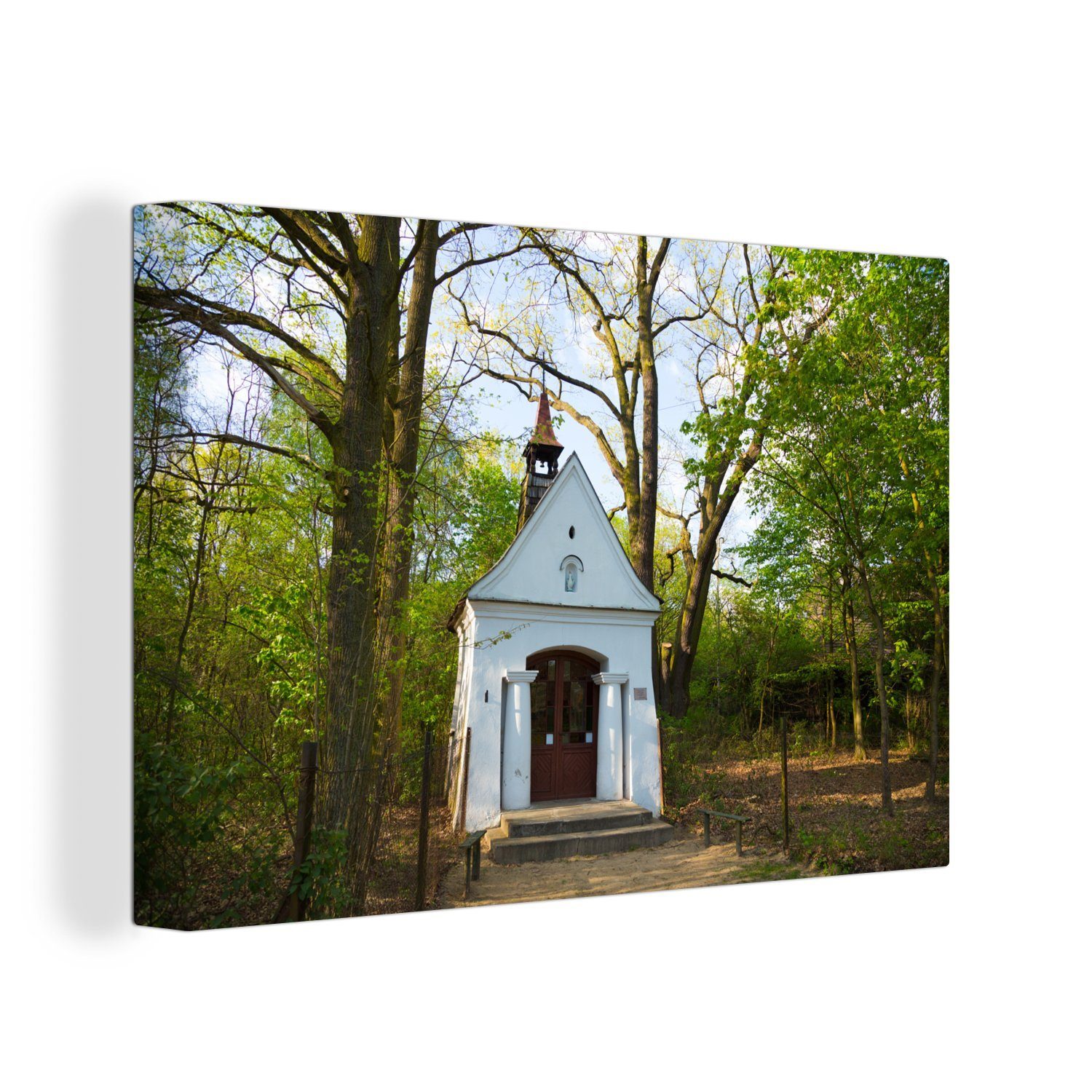 OneMillionCanvasses® Leinwandbild Die weiße Kapelle im Kampinos-Nationalpark in Polen, (1 St), Wandbild Leinwandbilder, Aufhängefertig, Wanddeko, 30x20 cm