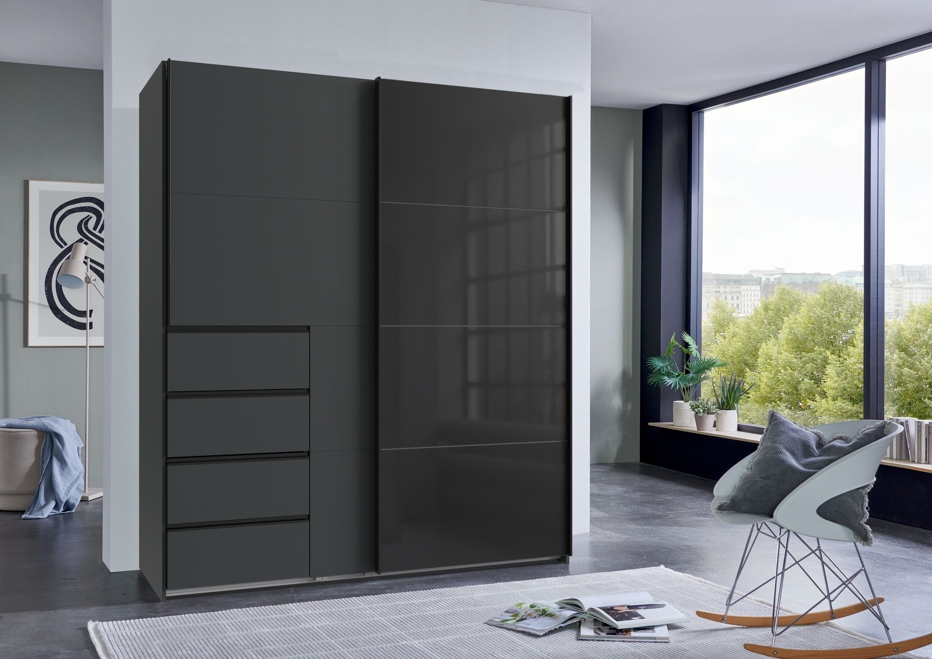 freiraum Schwebetürenschrank BALI in GRAPHIT / GLAS SCHWARZ - 180x208x64cm (BxHxT)