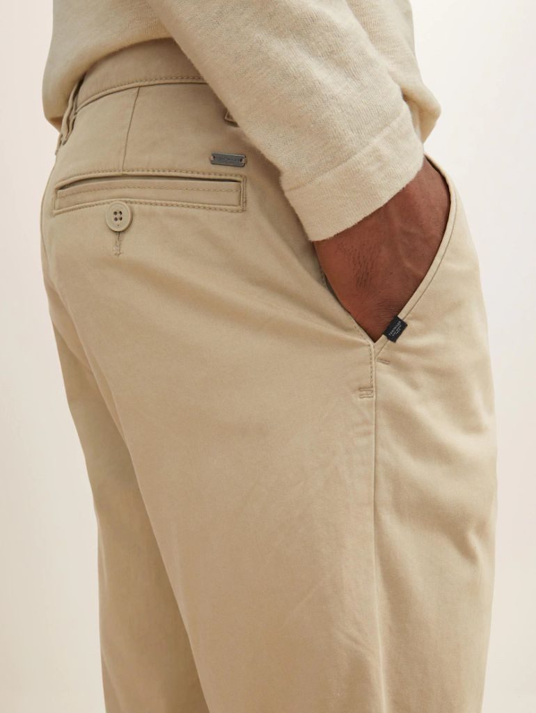 TOM TAILOR Shorts Satin Stretch Chino Shorts (1-tlg) – Bild 3 von 3