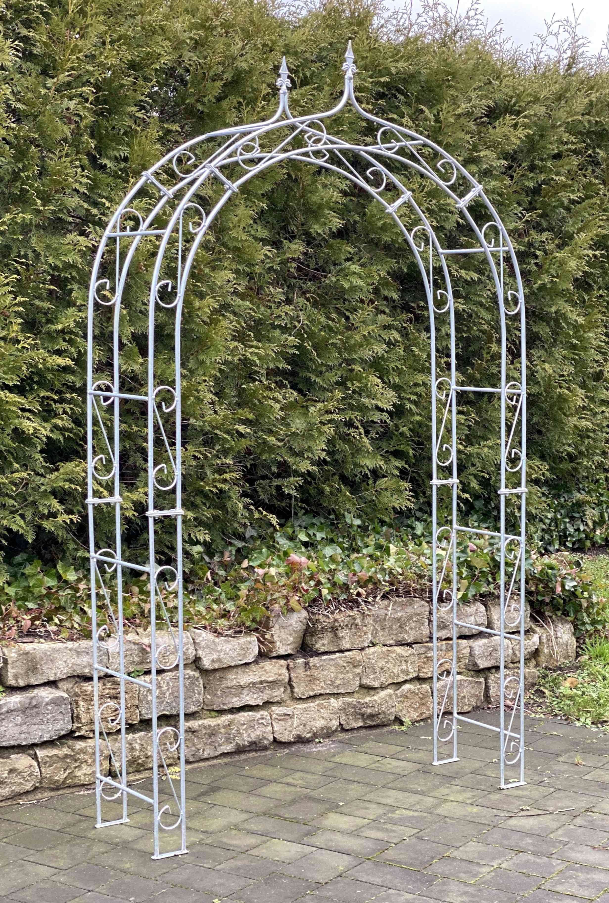 Rosenbogen Metall Verzinkt Breite 140 cm mit Spitze Rundbogen Massiv Volleisen
