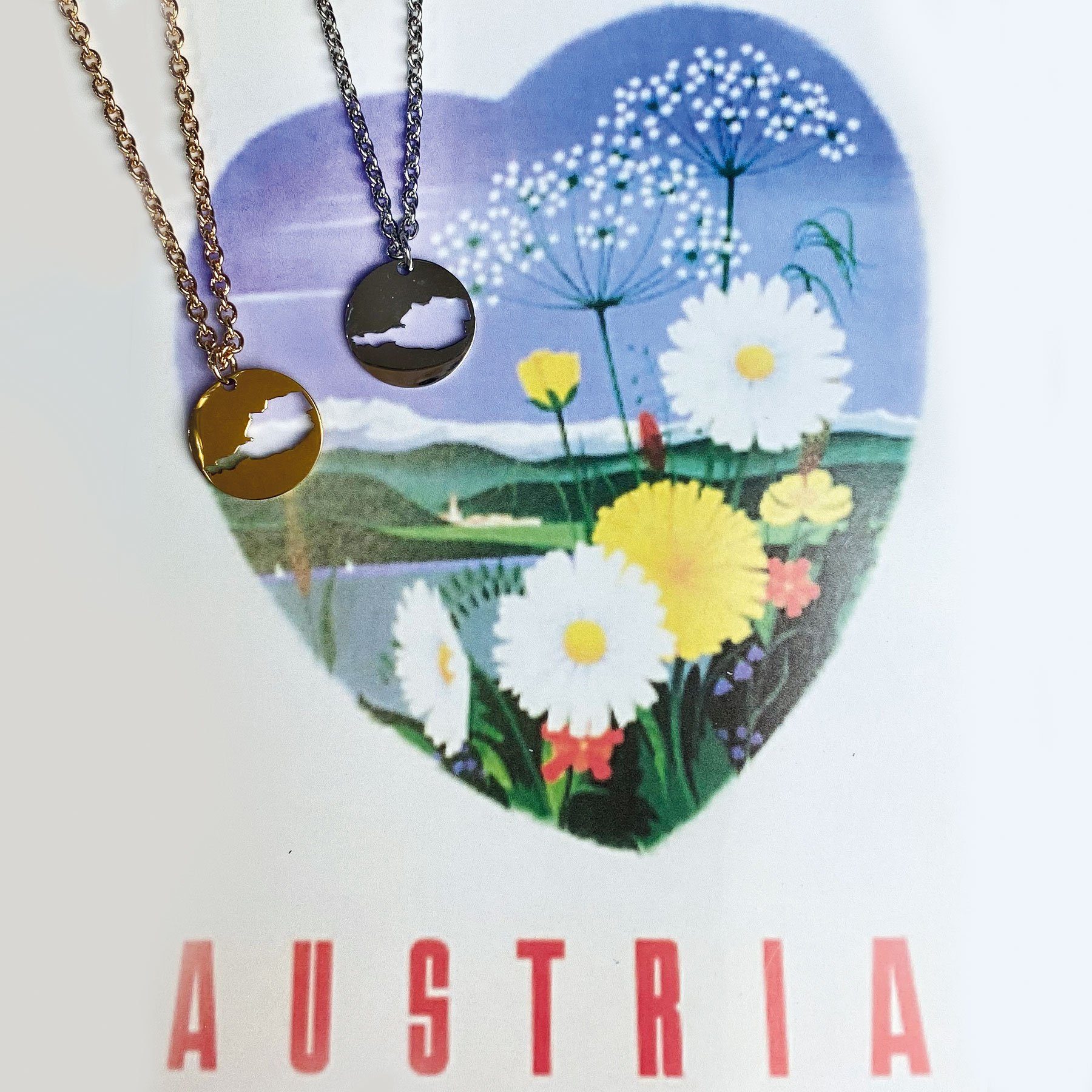 Damen Schmuck DAHEIM Kette mit Anhänger Halskette Österreich (vergoldet), - filigrane Kette Austria für Damen und Frauen, Heimat