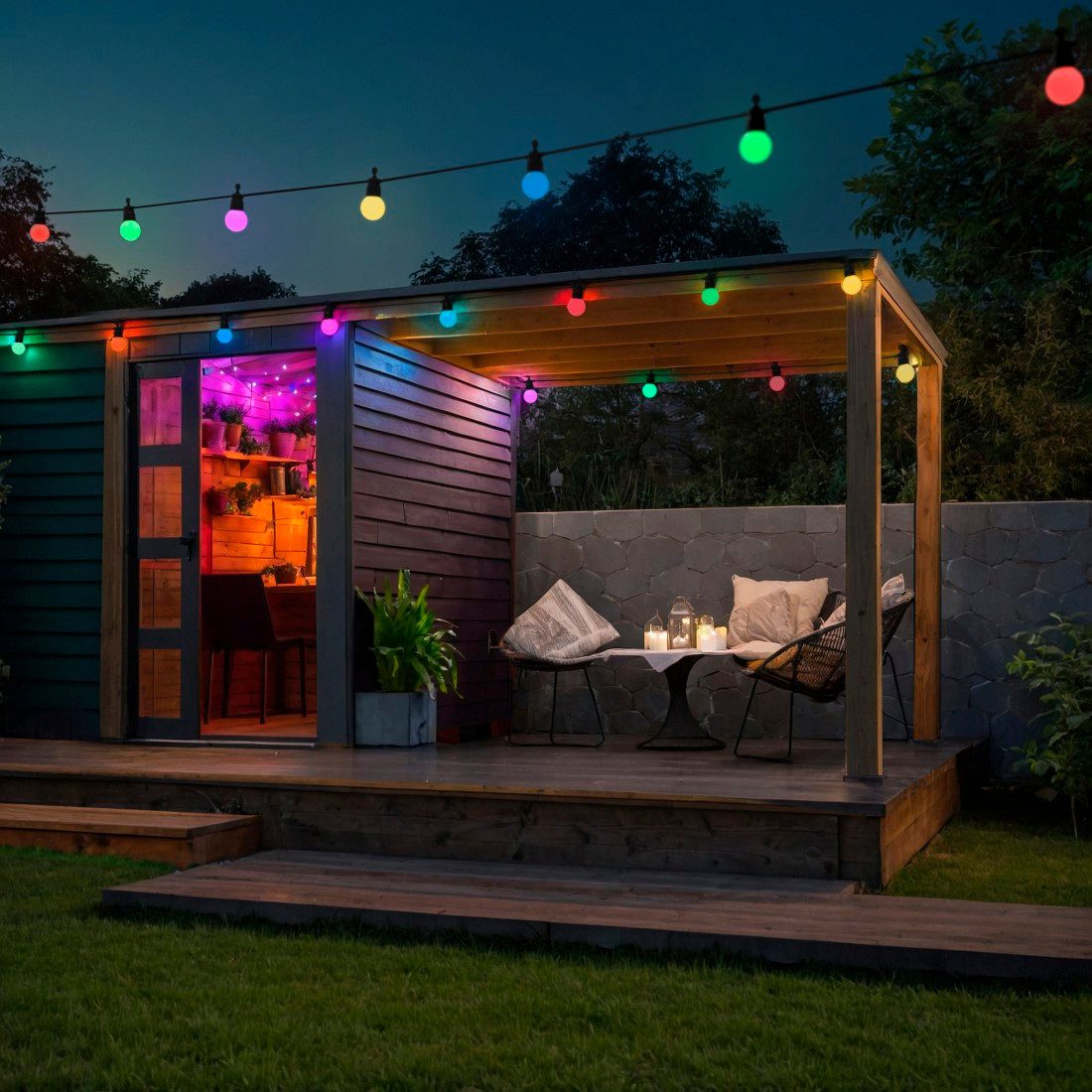 Hama LED-Lichterkette LED Lichterkette Outdoor (mit App, 12 Glühbirnen, 16 Mio. Farben, 8 m)