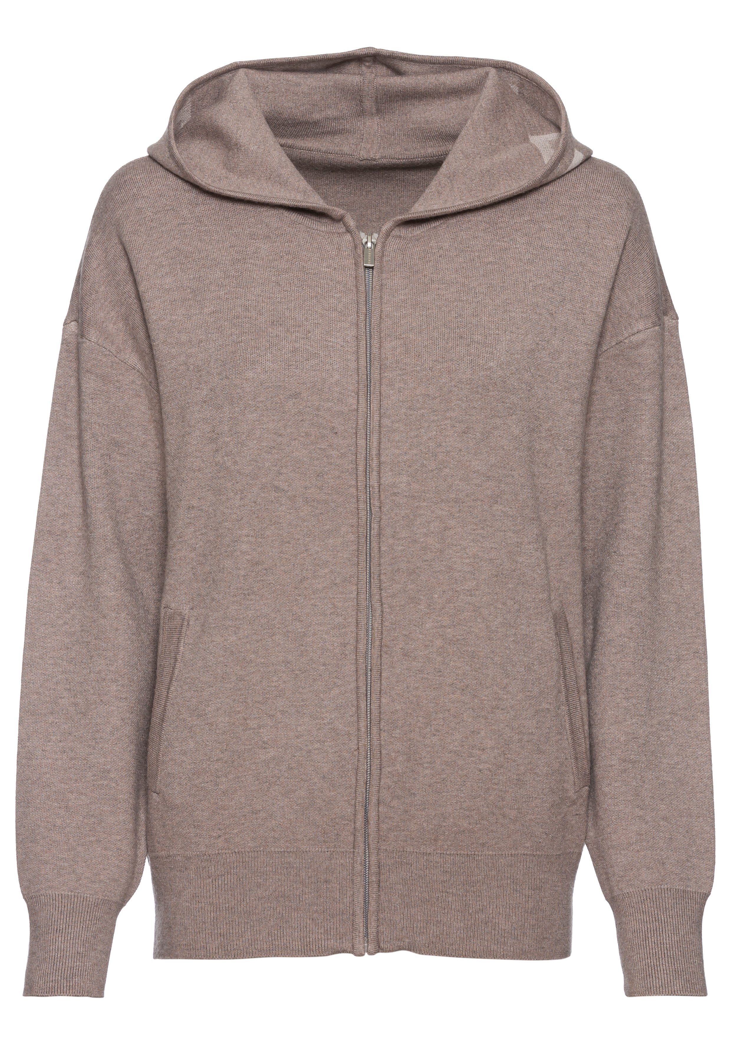 Elbsand Strickjacke aus hochwertigem Strick, Loungewear. € 79,99