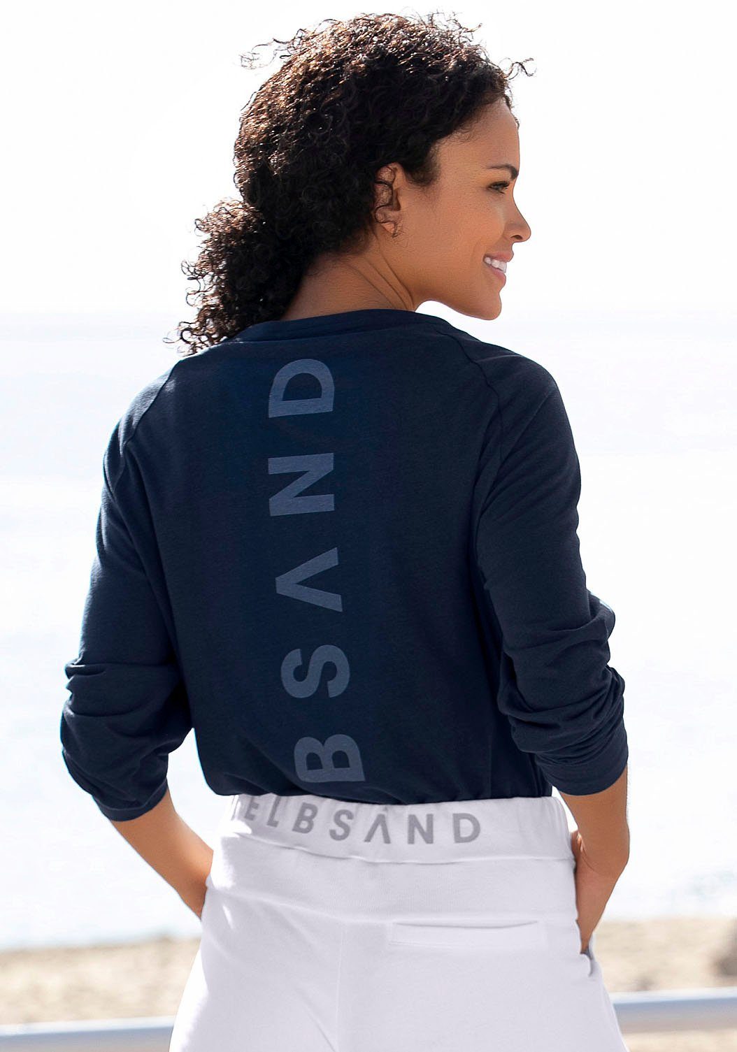 Langarmshirt sportlich-casual Logodruck Longsleeve hinten, Tinna Elbsand marine Baumwoll-Mix, aus mit