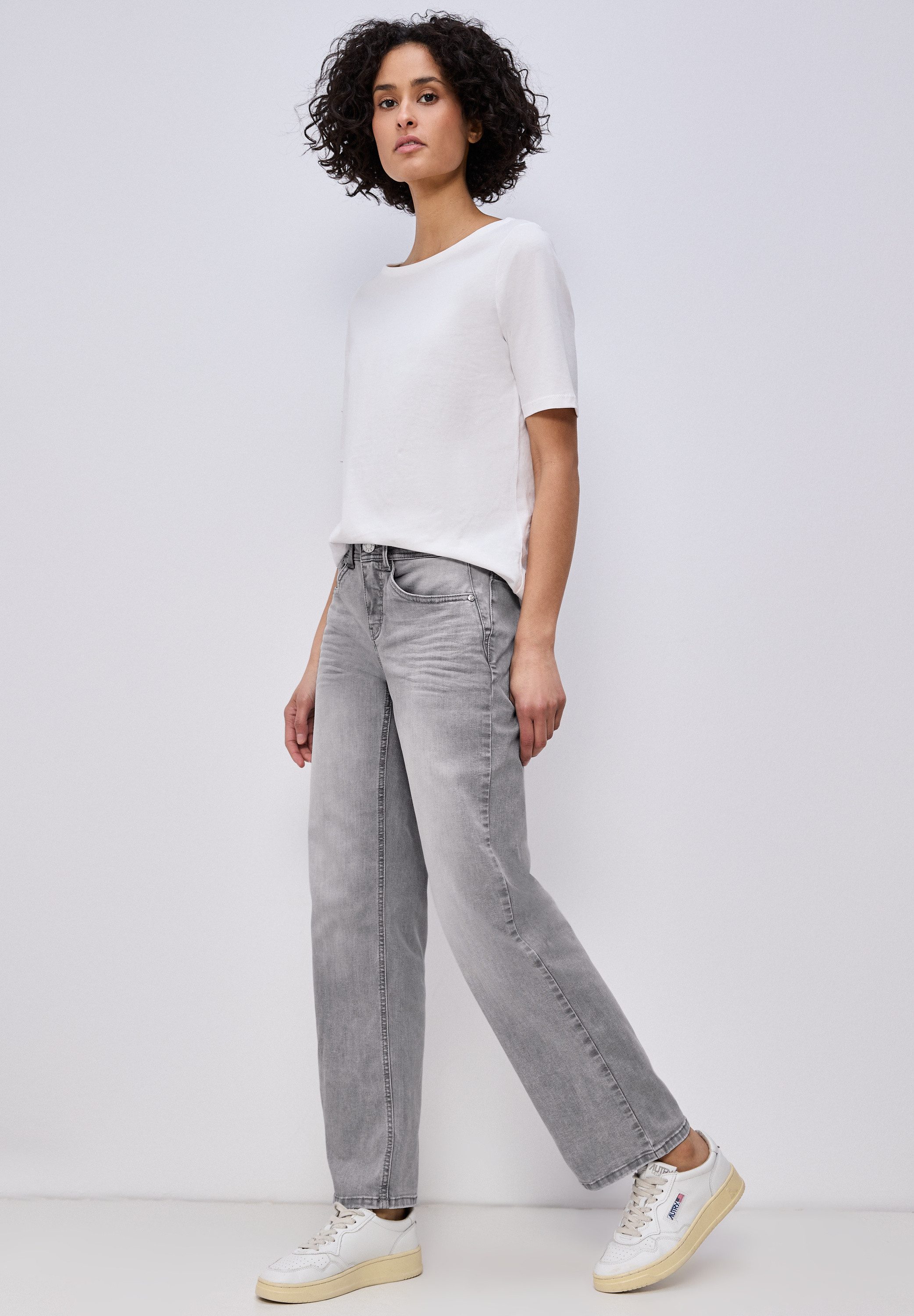 STREET ONE Comfort-fit-Jeans Middle Waist – Bild 5 von 5