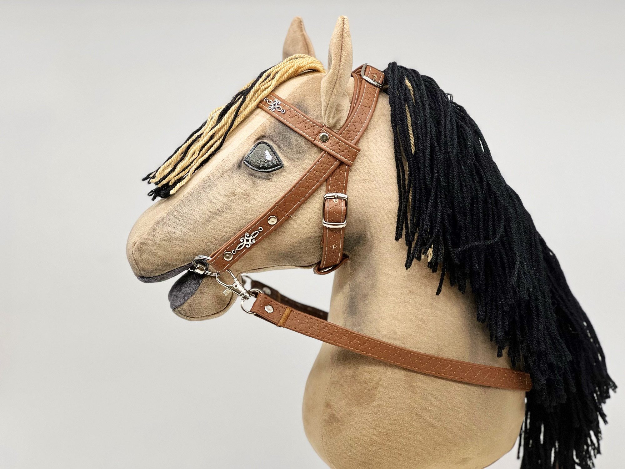Pferdesport-Profi Hobby Horse Reithalfter Hophorse Westerntrense mit Zügel