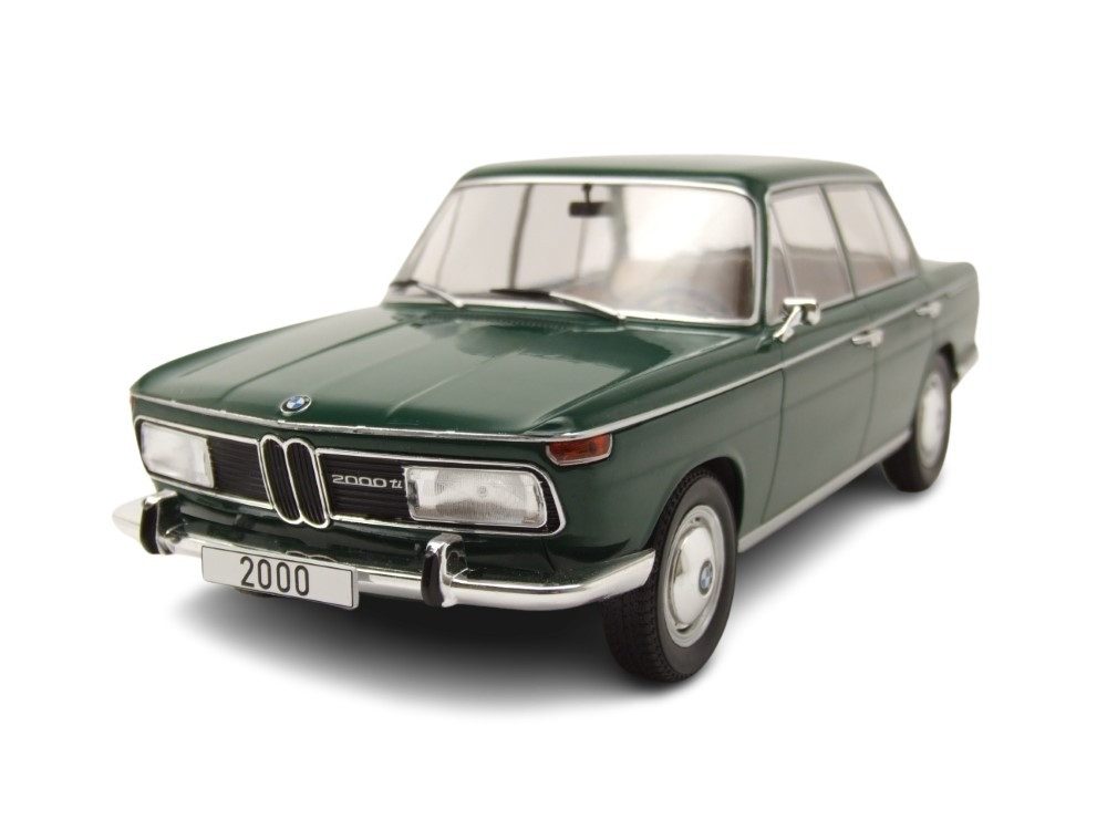 MCG Modellauto BMW 2000 Typ 121 1966 dunkelgrün, Maßstab 1:18