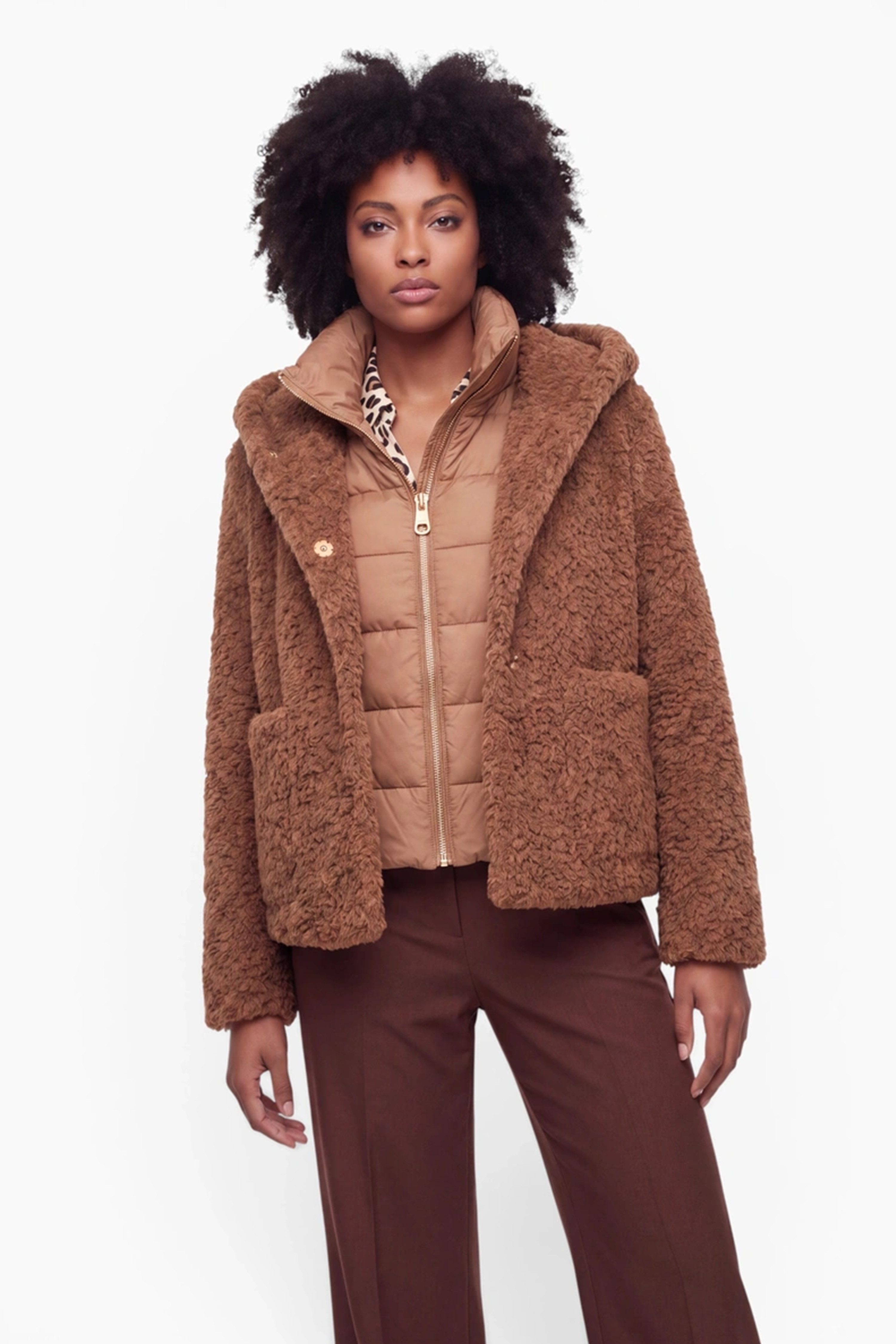FUNK since 1776 Fellimitatjacke Teddyjacke mit Kapuze in Felloptik mit abnehmbaren Steppkragen
