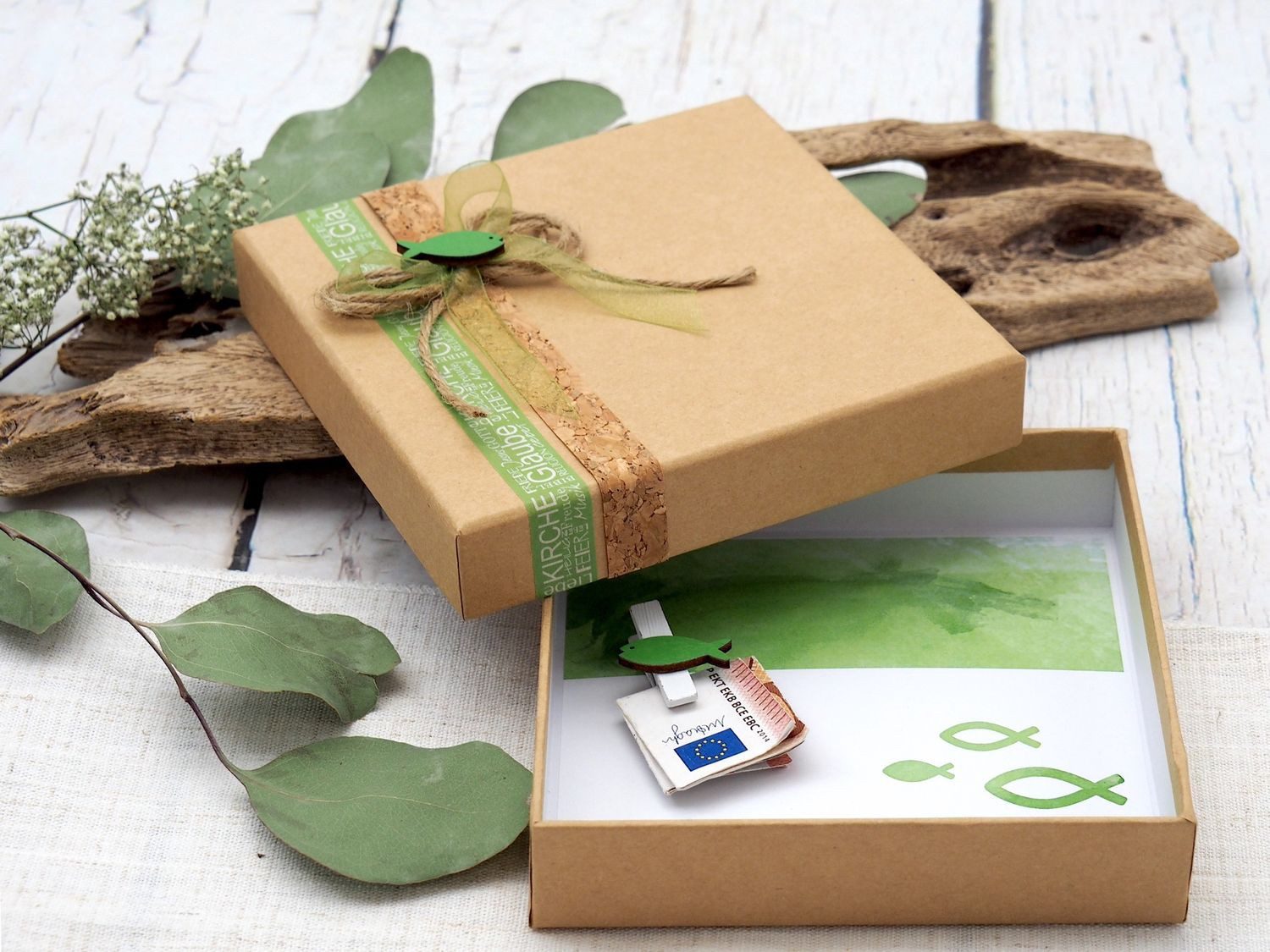 ZauberDeko Geschenkbox Geldgeschenk Verpackung Grün Fisch Kommunion Konfirmation Gutschein