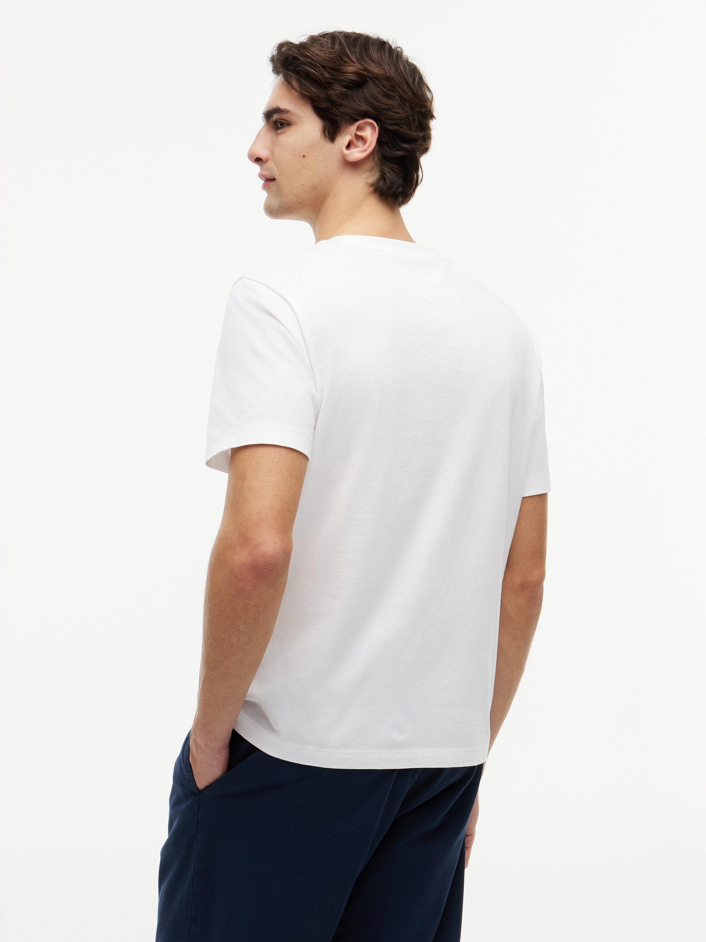 Tommy Hilfiger T-Shirt BRAND LOVE LEFT CHEST RWB TEE regular fit, Rundhals