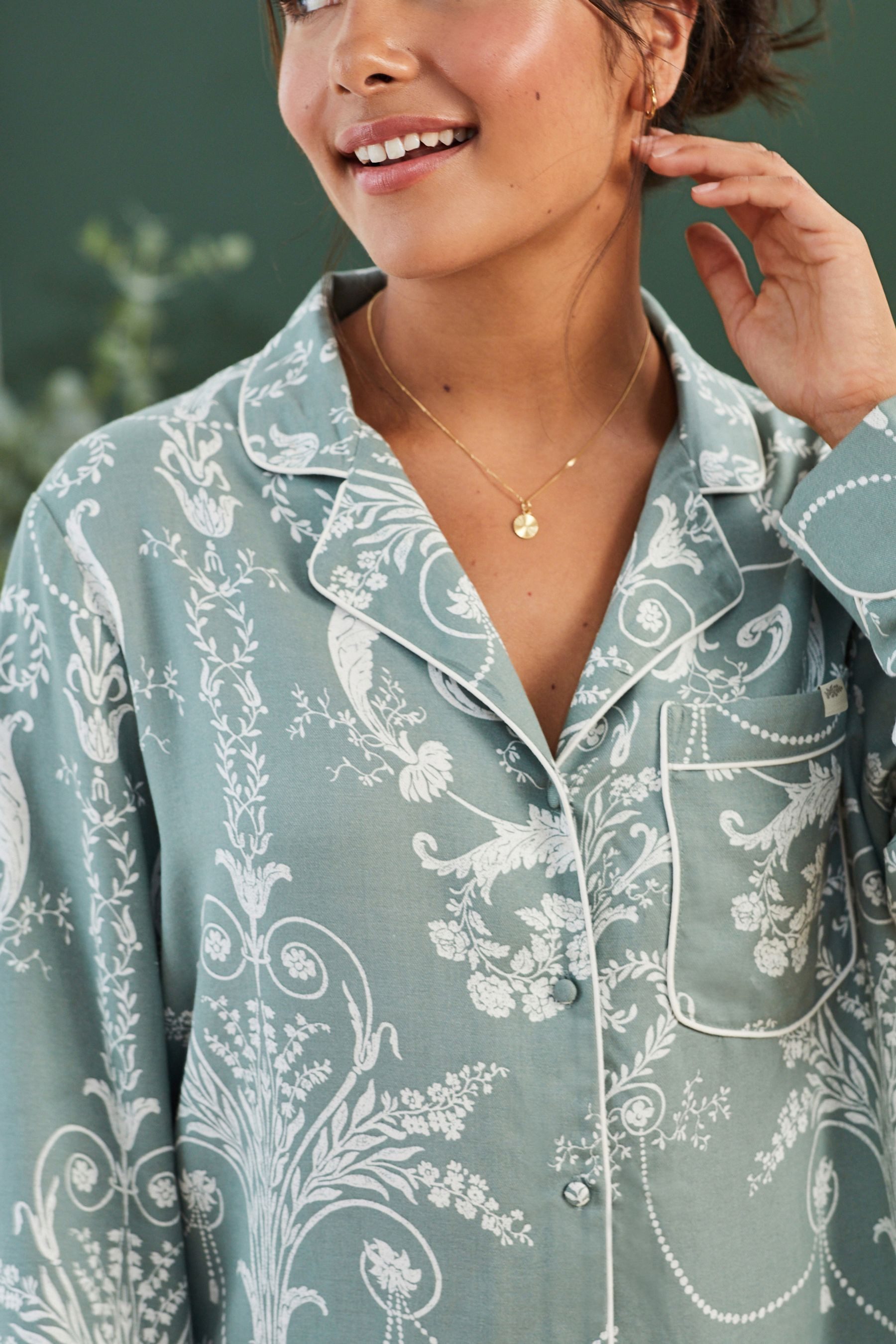 LAURA ASHLEY Pyjama Laura Ashley Josette Pyjama mit Knopfleiste (2 tlg) – Bild 3 von 5