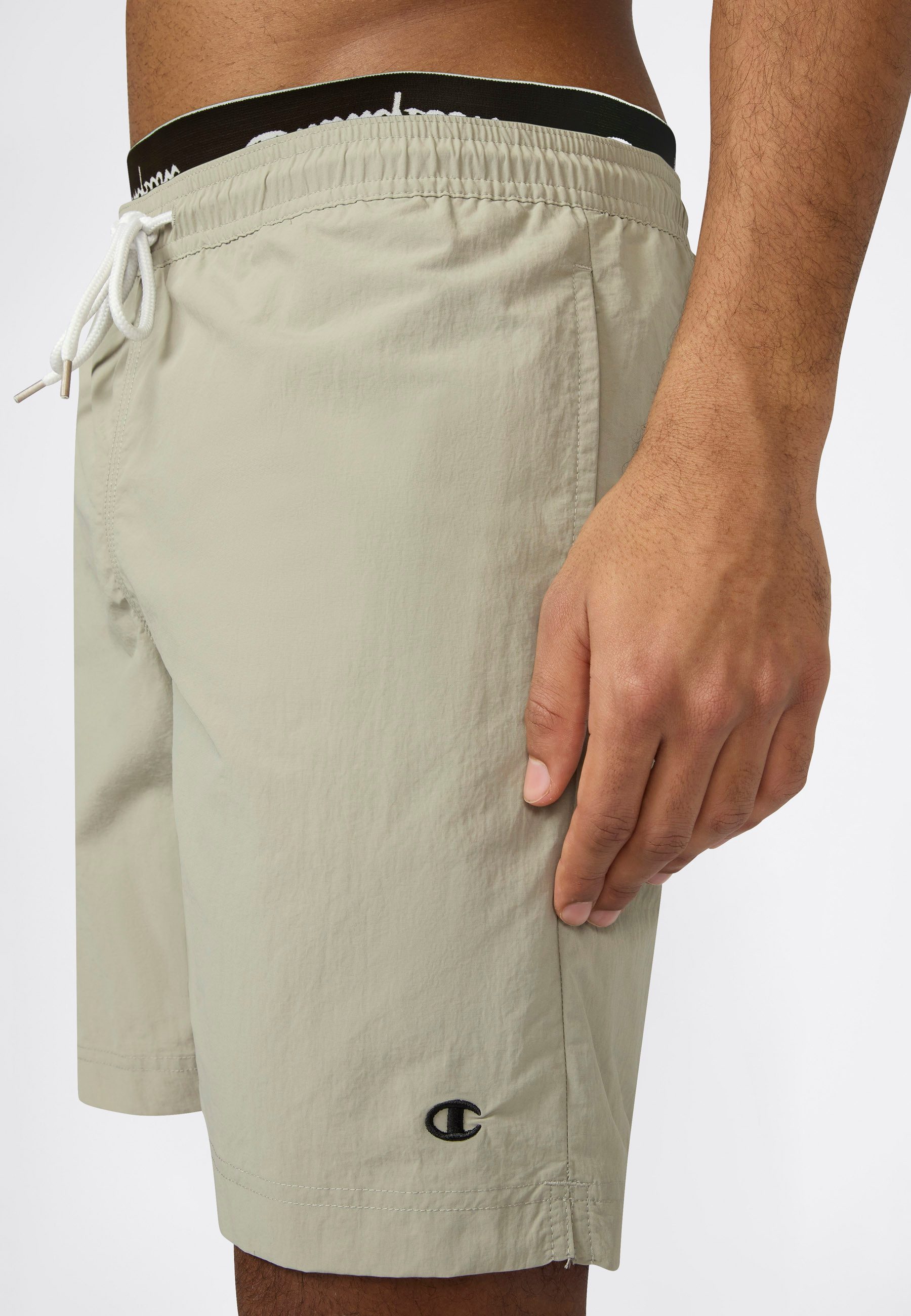 Champion Badeshorts Beachshort Standard Fit funktionelle Boardshorts, aus Polyamid, bequeme Passform