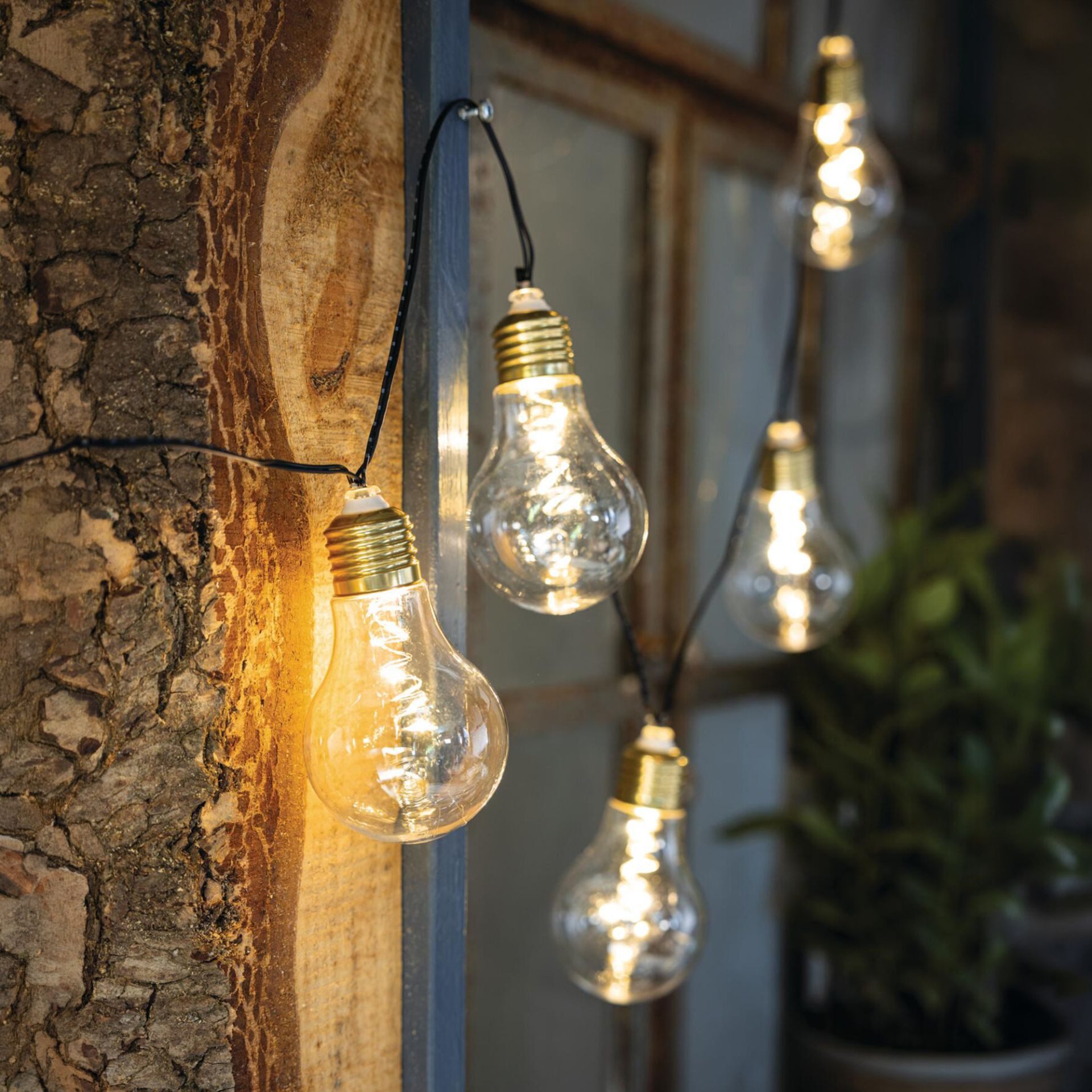 Home-trends24.de LED-Lichterkette LED Glühbirne Lichterkette Garten Terrasse Beleuchtung Deko Timer