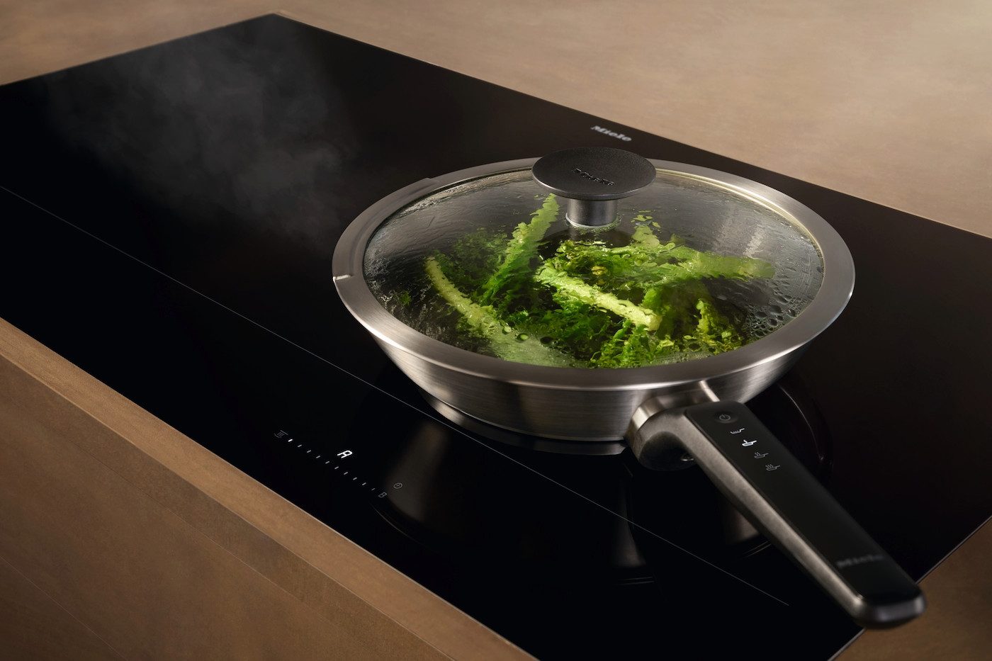 Miele Bratpfanne KMBP 8528 M Sense Bratpfanne mit Beschichtung 28 cm