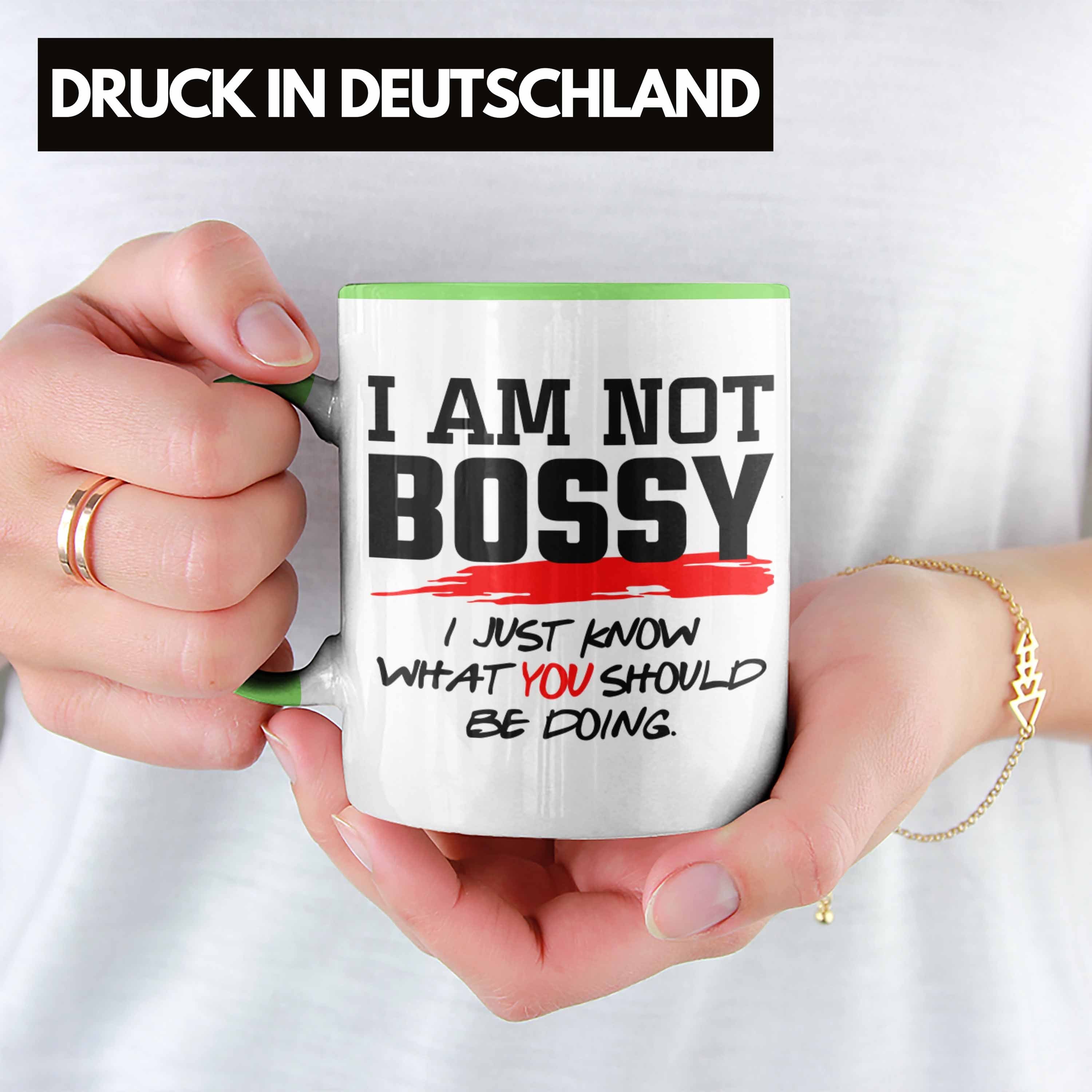 Grün für Chef: Tasse Im mit Geschenk Tasse Chefin Bossy Spruch Lustiges Trendation Not