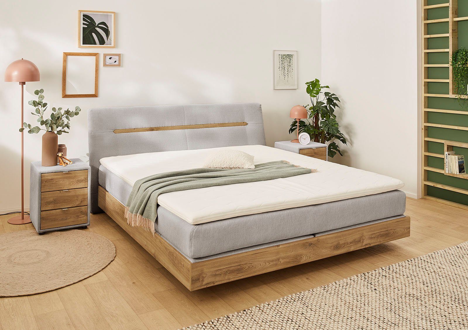 Boxspringbett niedriges Kopfteil im Test 2