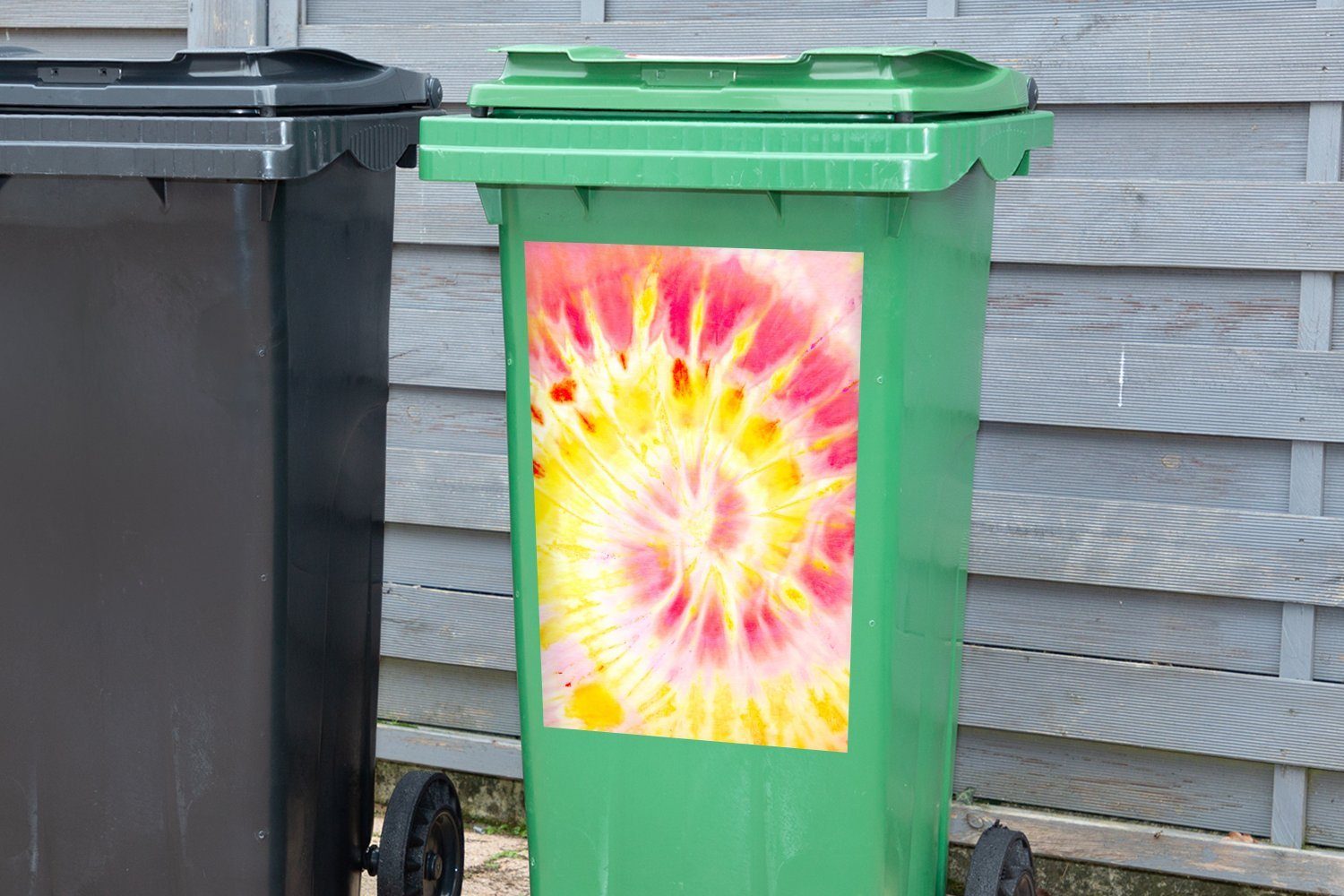Abfalbehälter Mülleimer-aufkleber, Krawattenfärbung Mülltonne, (1 Container, St), - Sticker, - MuchoWow Wandsticker Rosa Rot