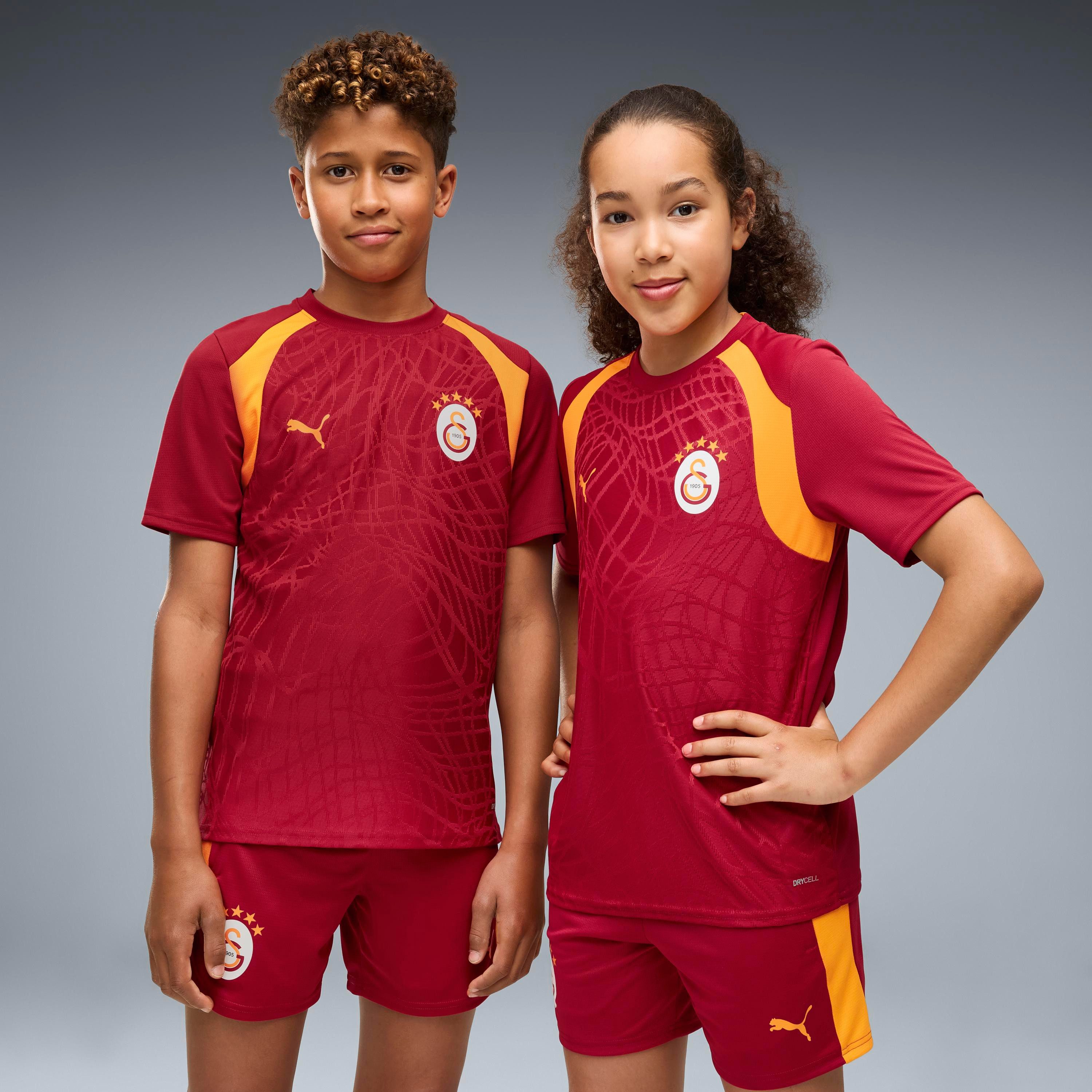 PUMA Fußballtrikot GSK TRAINING JERSEY JR für Kinder, aus Polyester, atmungsaktiv, schnelltrocknend