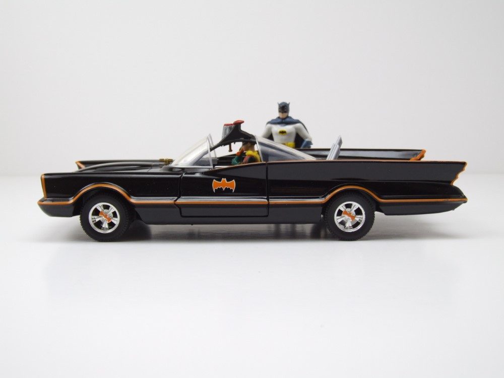 JADA Modellauto Batmobile 1966 schwarz Batman Classic Series mit Figuren, Maßstab 1:24