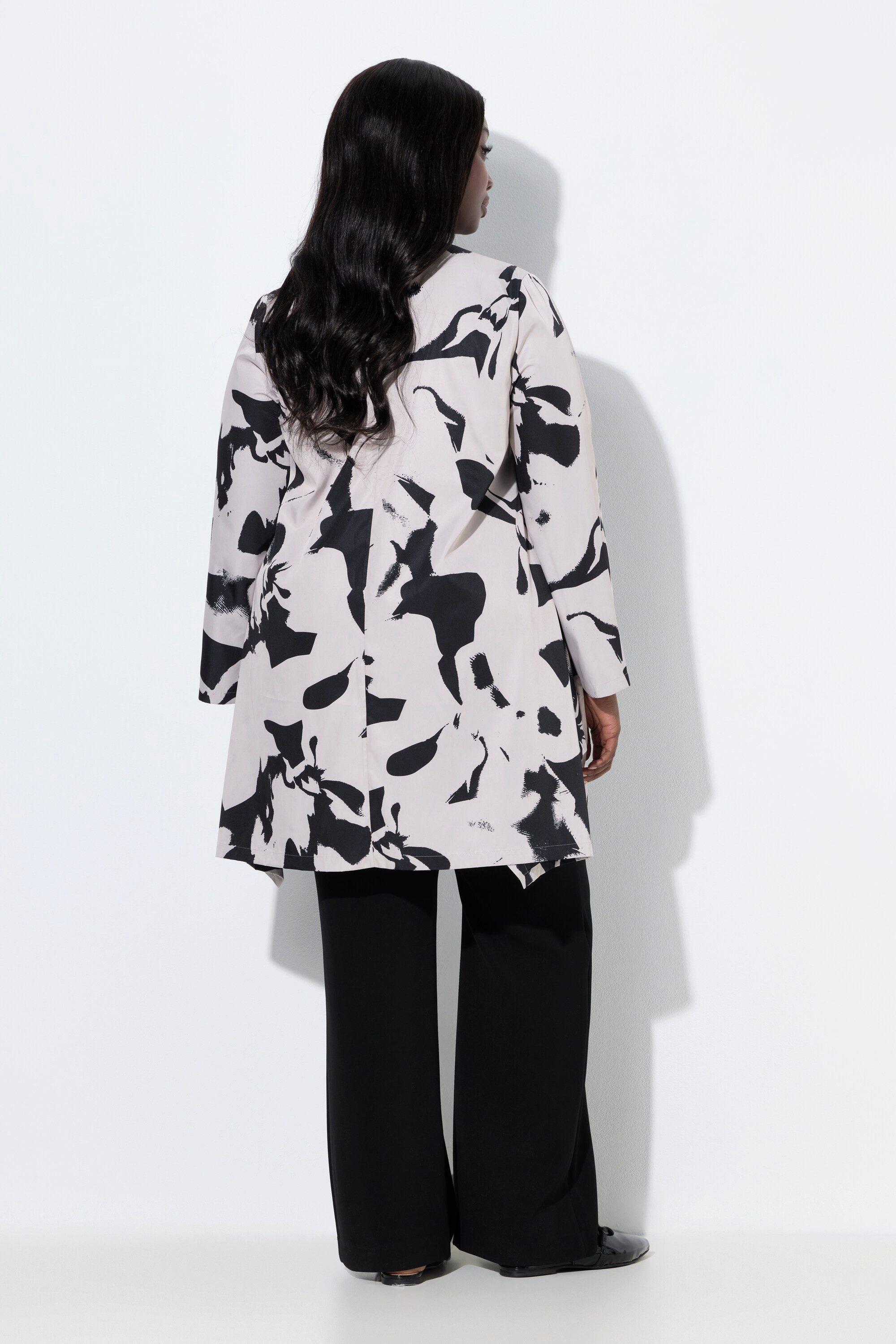 Ulla Popken Sommerjacke Longjacke Schalkragen offene Form asymmetrisch – Bild 3 von 4