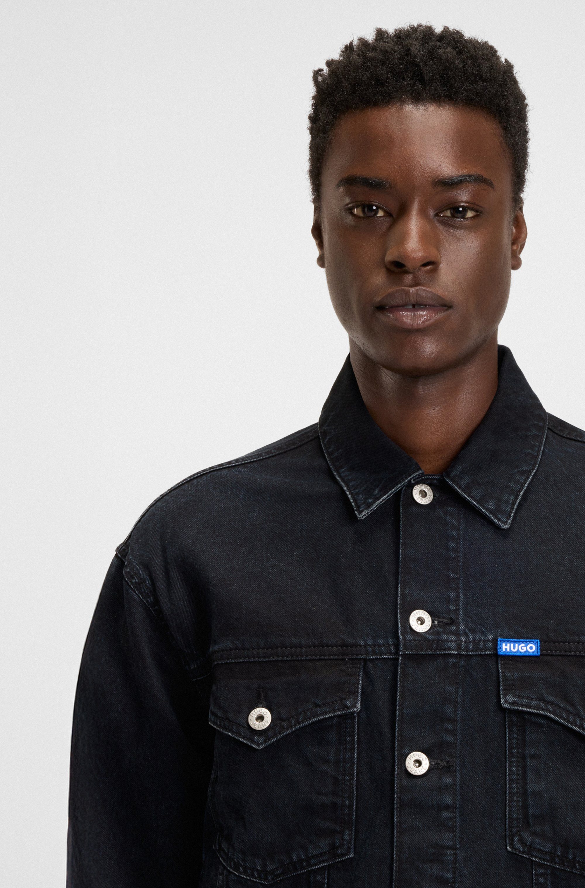 HUGO Blue Jeansjacke Dex mit Logo-Details günstig online kaufen