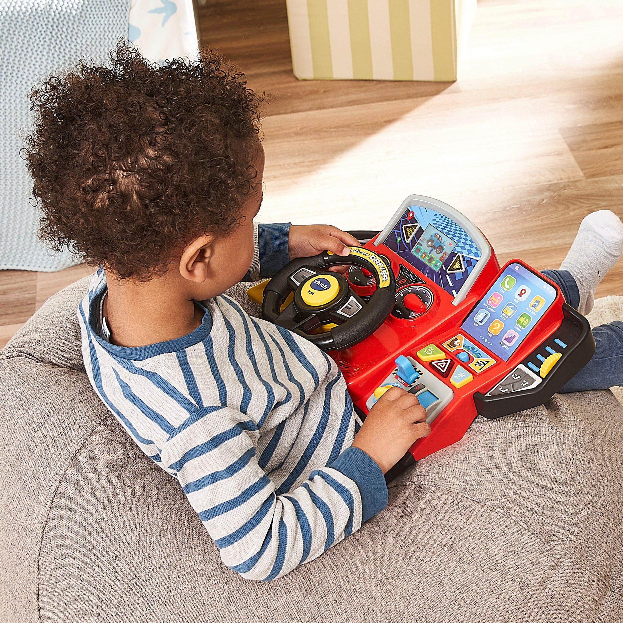 Vtech® Lernspielzeug Abenteuer Lernlenkrad, mit LCD-Farbbildschirm