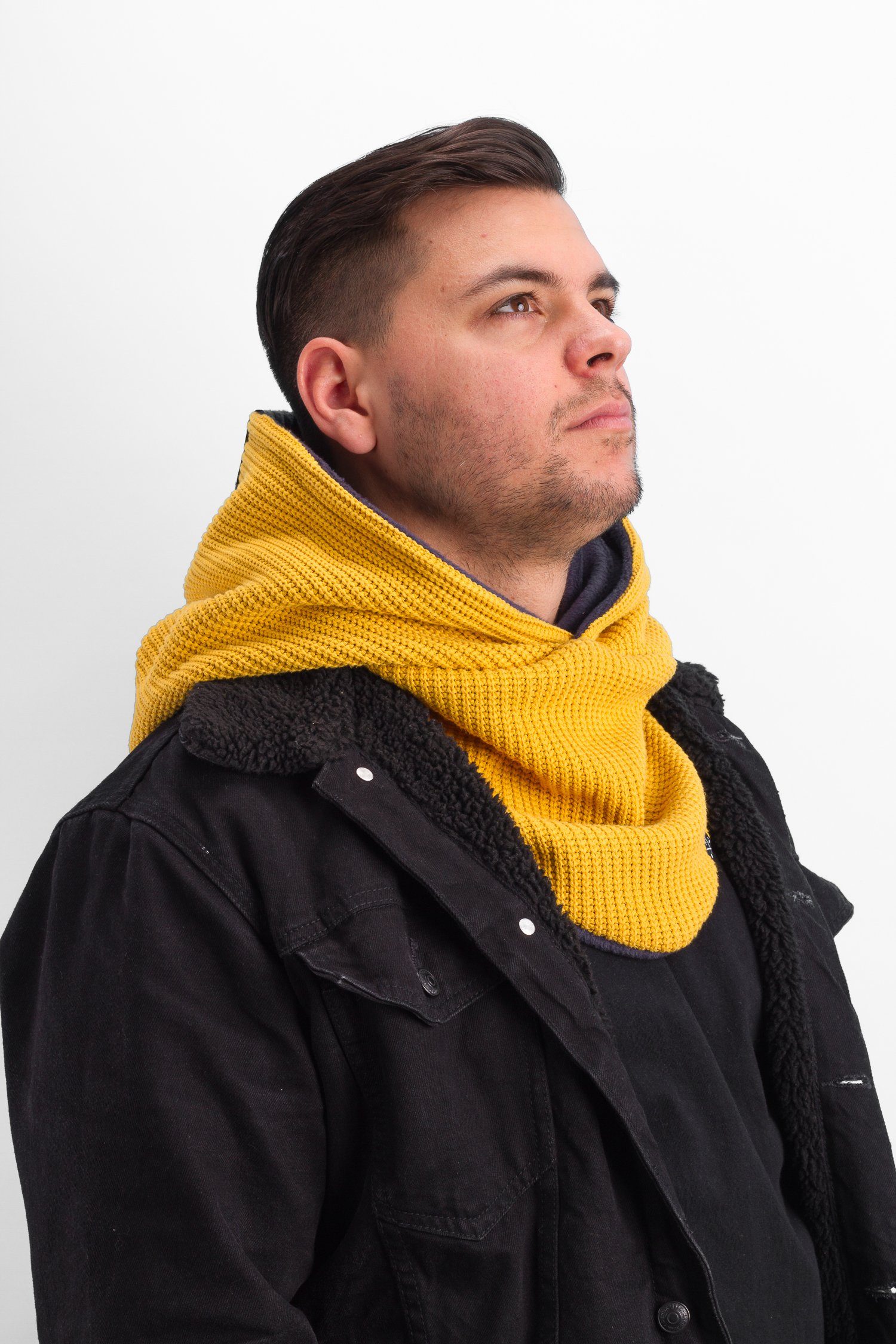 Windbreaker Modeschal - Schal, Hooded integriertem Manufaktur13 Knit Loop Mustard Strickschal, Kapuzenschal, mit