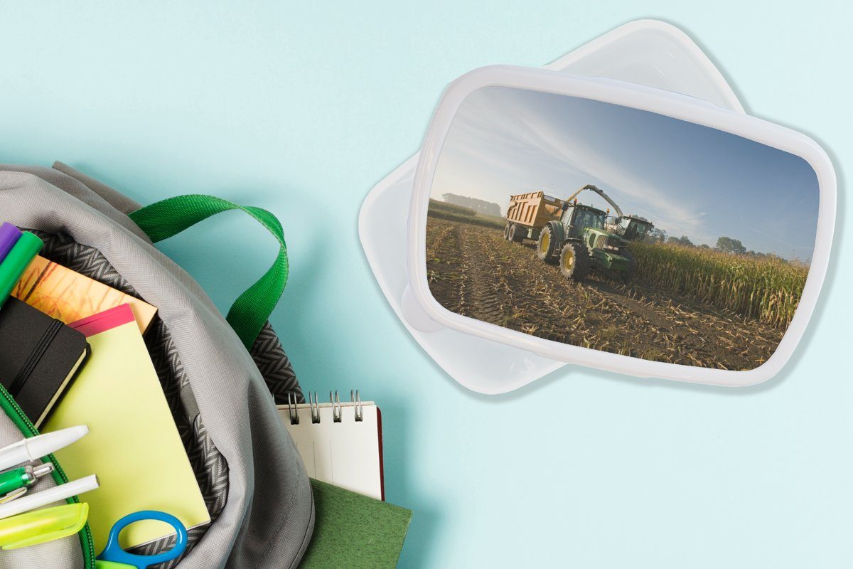 Kunststoff, Mädchen und Traktor - - Landleben, und für für weiß - (2-tlg), Kinder Brotbox - Jungs Anhänger Lunchbox Erwachsene, MuchoWow Brotdose, Grün Mais