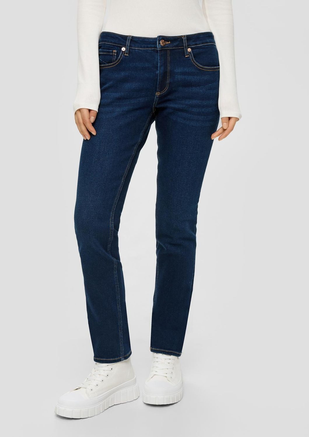 QS Slim-fit-Jeans Catie (1-tlg) Slim Fit, Mid Rise, Slim Leg
