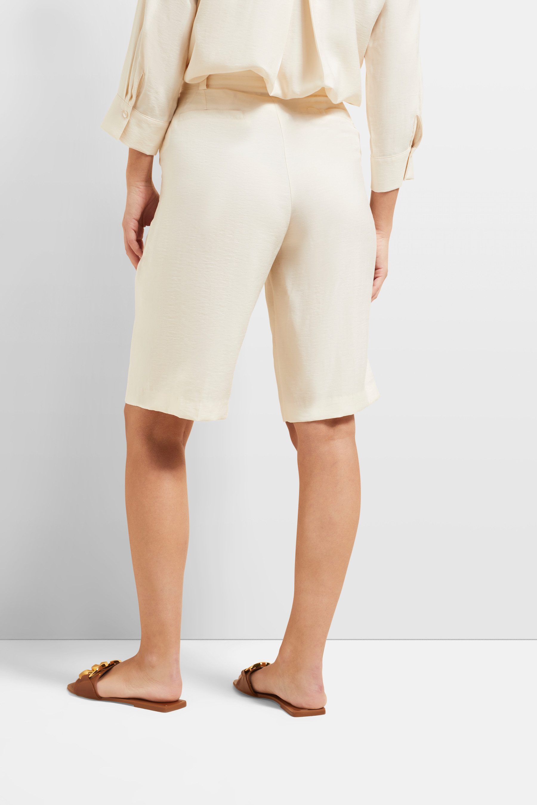 bugatti Stoffhose mit Bügelfalte