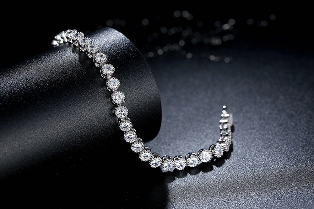 Kim Johanson Tennisarmband Emma (1-tlg), mit funkelnden Zirkonia-Kristallen