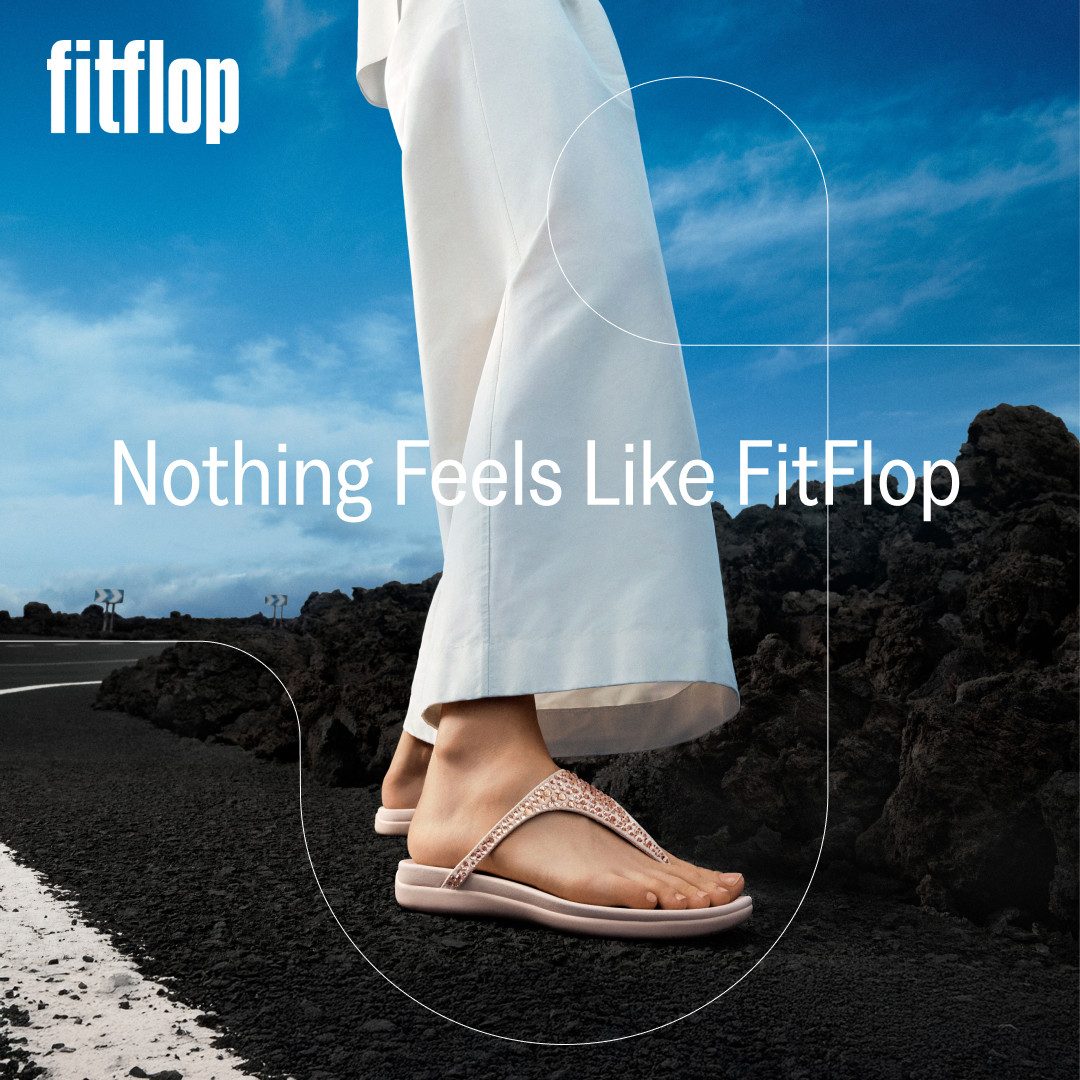 Fitflop SOLAY MIXED-CRYSTAL TOE-POST SANDALS Zehentrenner Dianette, Schlupfschuh, Sommerschuh mit edlem Glitter