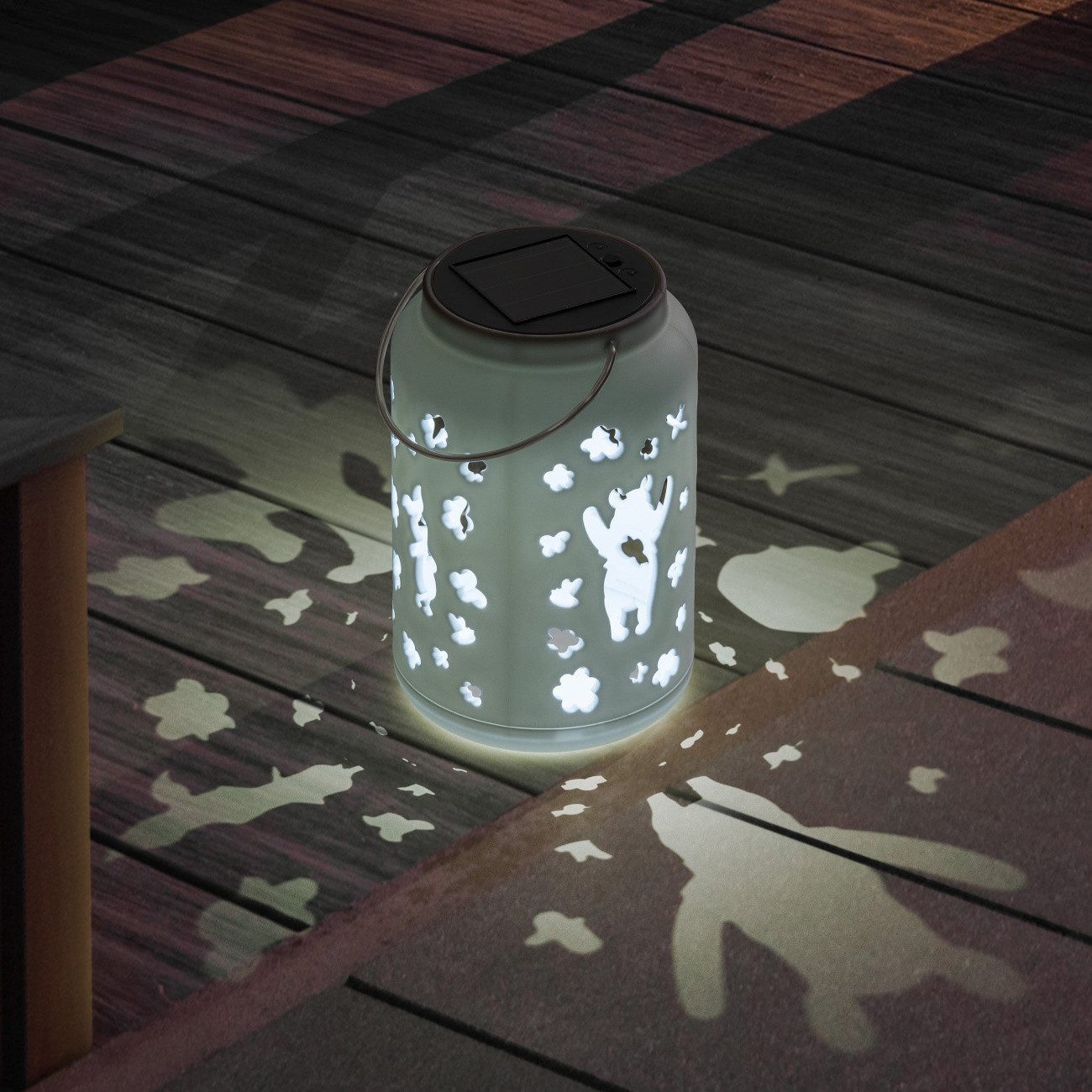 Paladone LED Dekolicht Disney LunaGlo Solar Projektionsleuchte Winnie Puuh – Bild 2 von 3