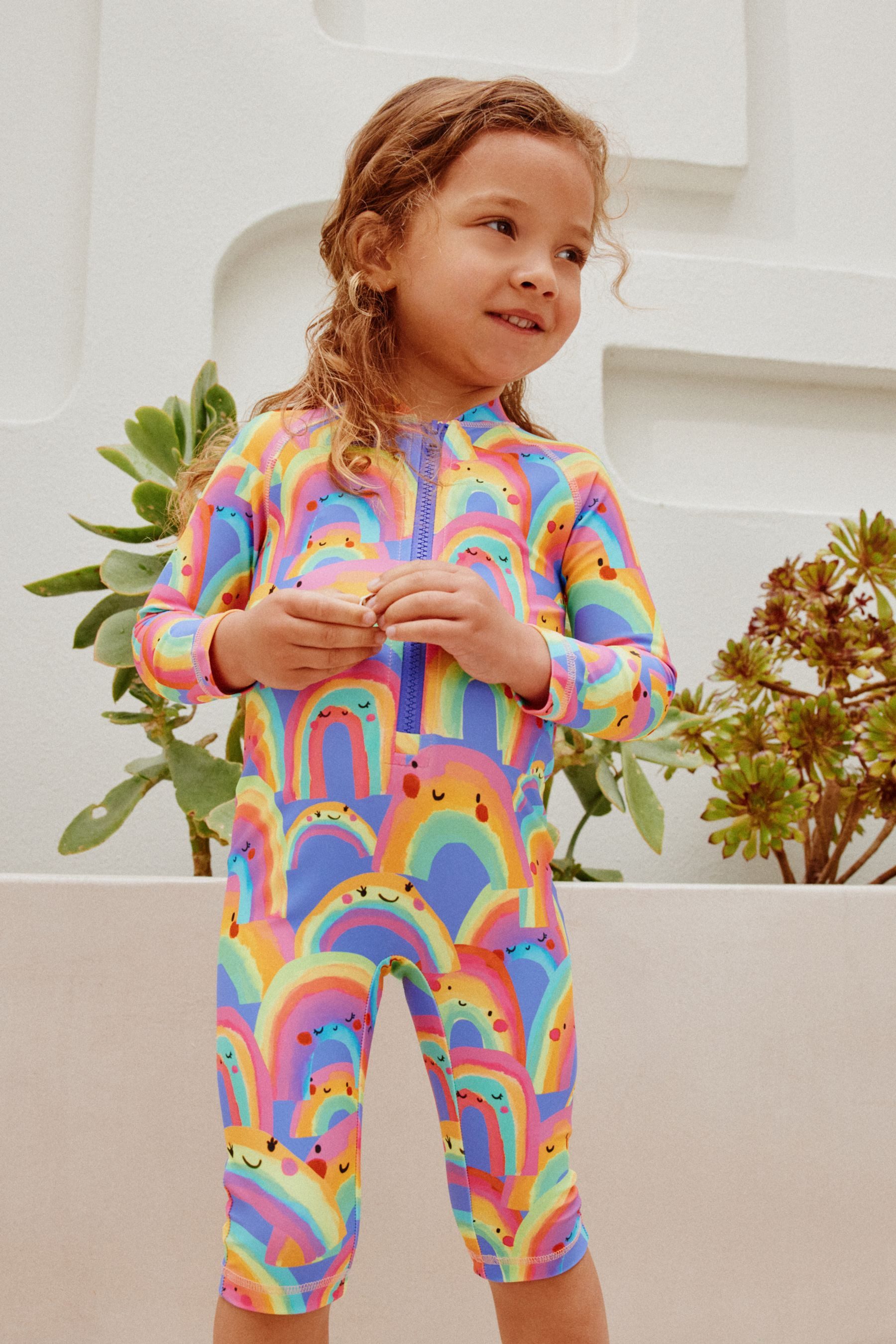 Next Badeanzug Sunsafe-Badeanzug mit langem Bein (1-St)