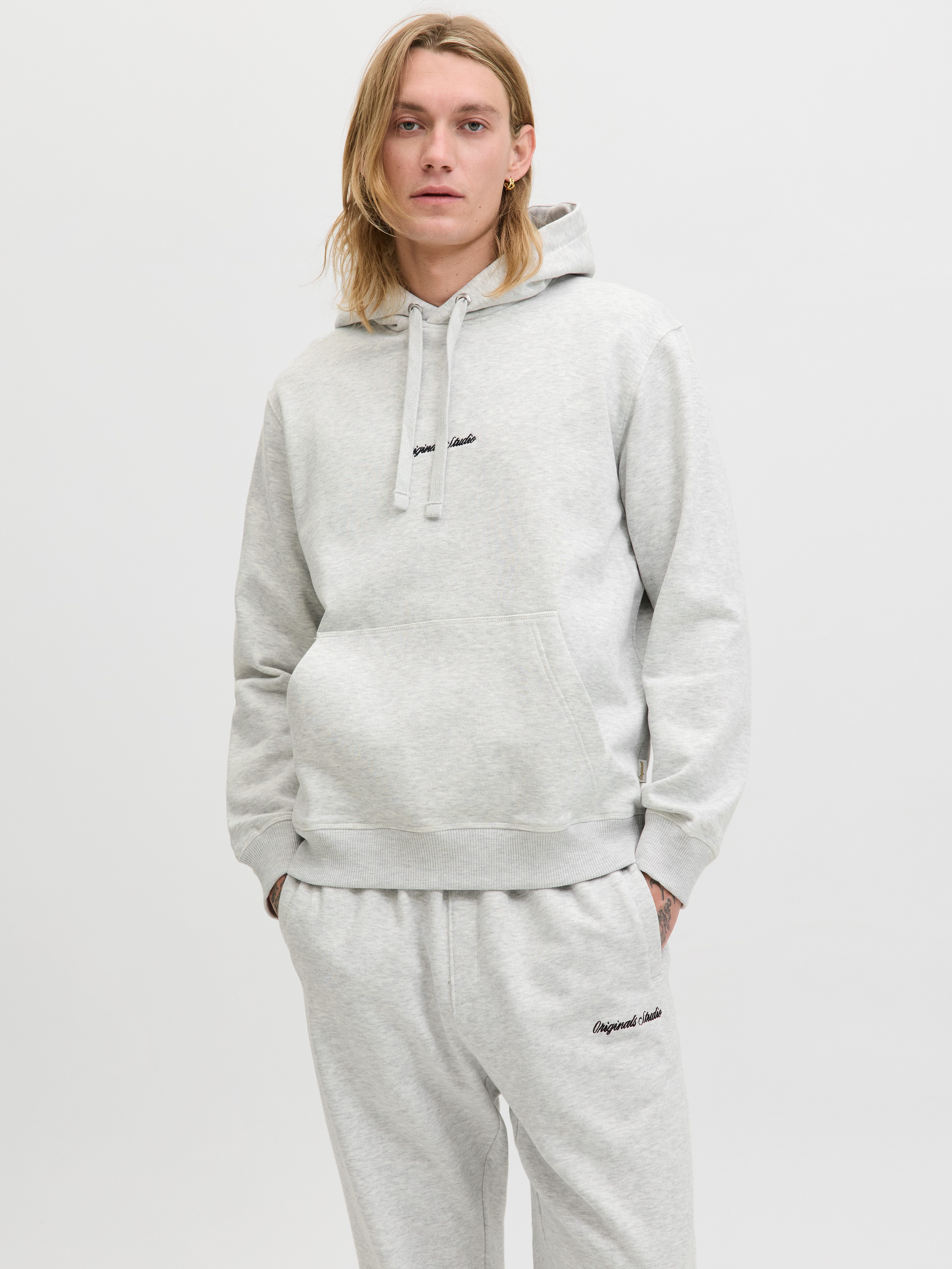 Jack & Jones Kapuzensweatshirt JORNORREBRO EMB SWEAT HOOD NOOS mit Logo Print