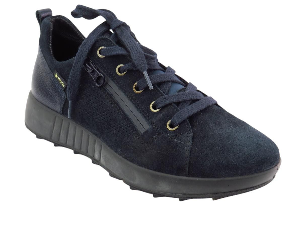 ESSENCE Sneaker