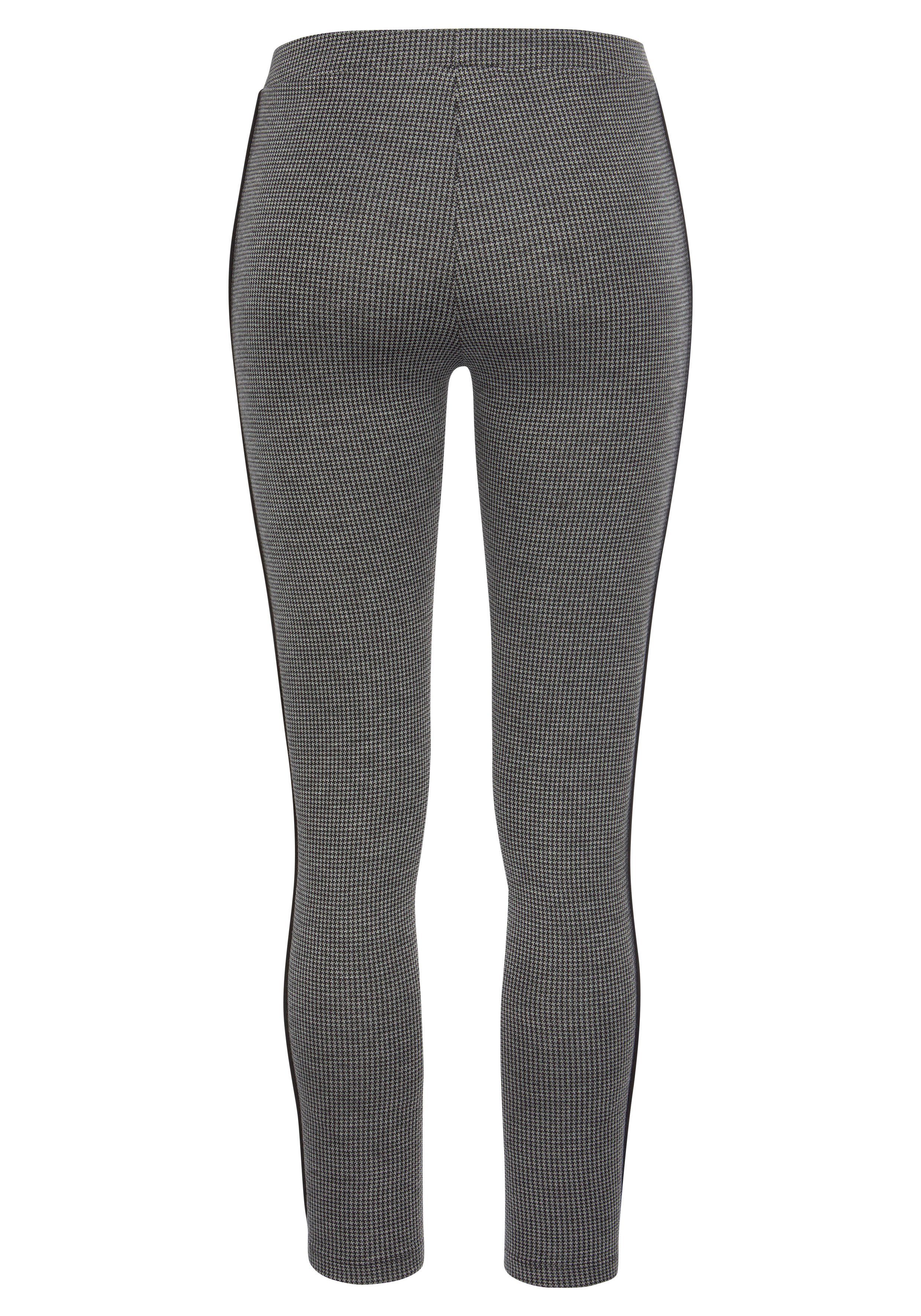 LASCANA Leggings mit Pepita Muster – Bild 4 von 5