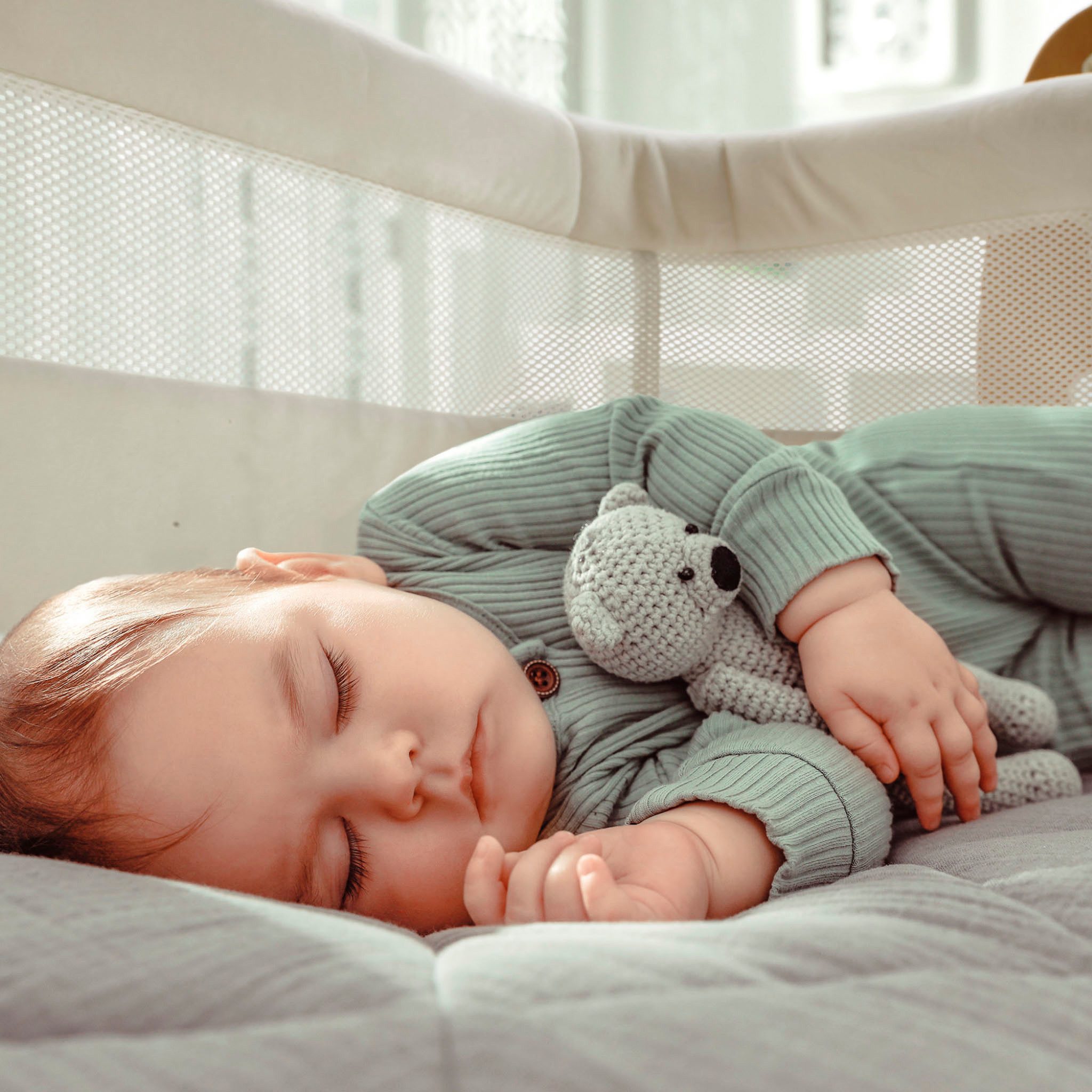 BabyGo Beistellbett SidebySide, weiß/beige, mit Schaukelfunktion günstig online kaufen