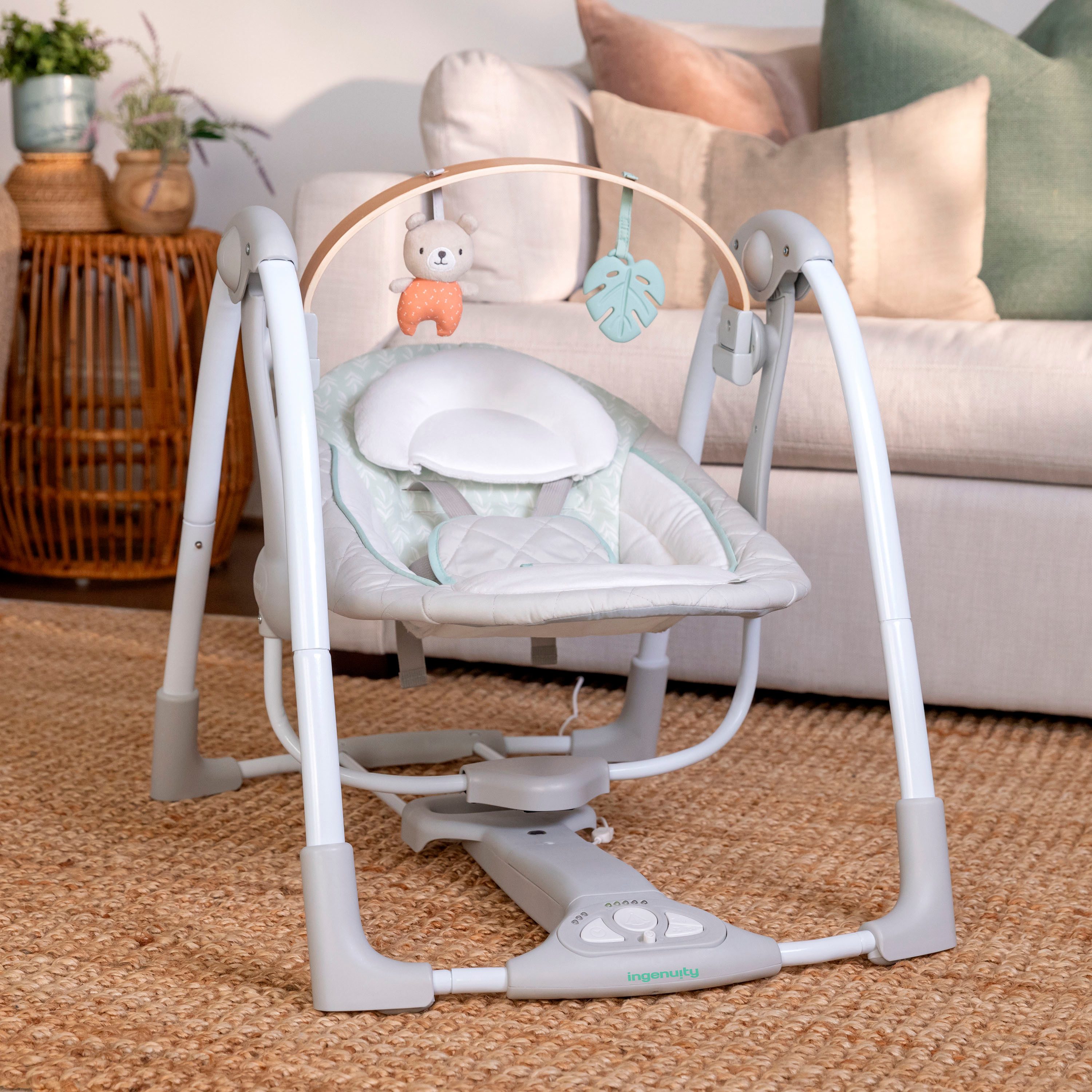 ingenuity Babywippe Cozy Spot Swing 'n Go Portable Swing, mit Sound-Effekt – Bild 4 von 5