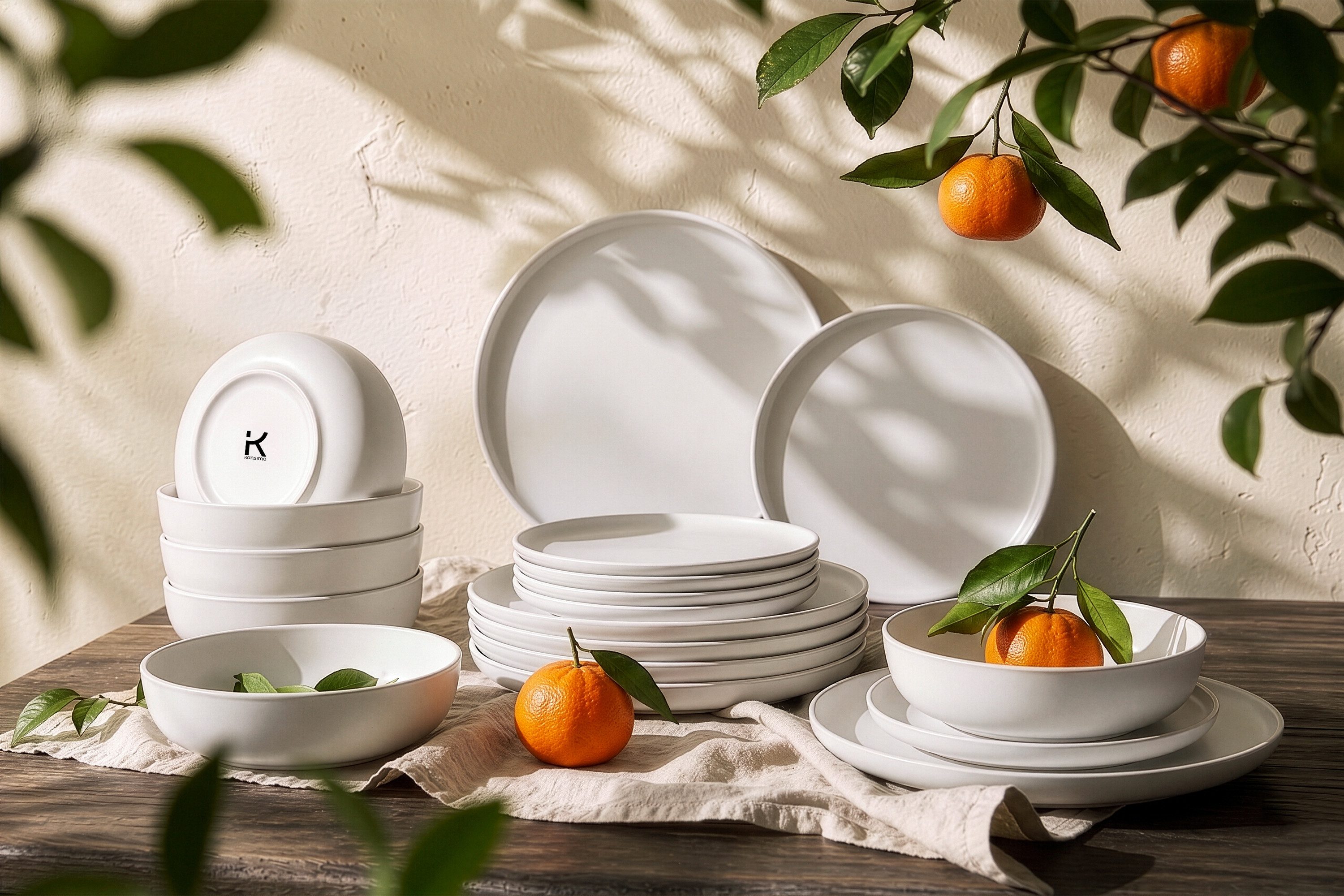 KONSIMO® Tafelservice VICTO Geschirrset hergestellt in der EU (18-tlg), 6 Personen, Steingut, spülmaschinengeeignet, mikrowellengeeignet, matt, rund