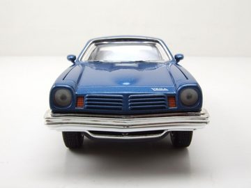 Motormax Modellauto Chevrolet Vega GT 1974 blau Modellauto 1:24 Motormax, Maßstab 1:24