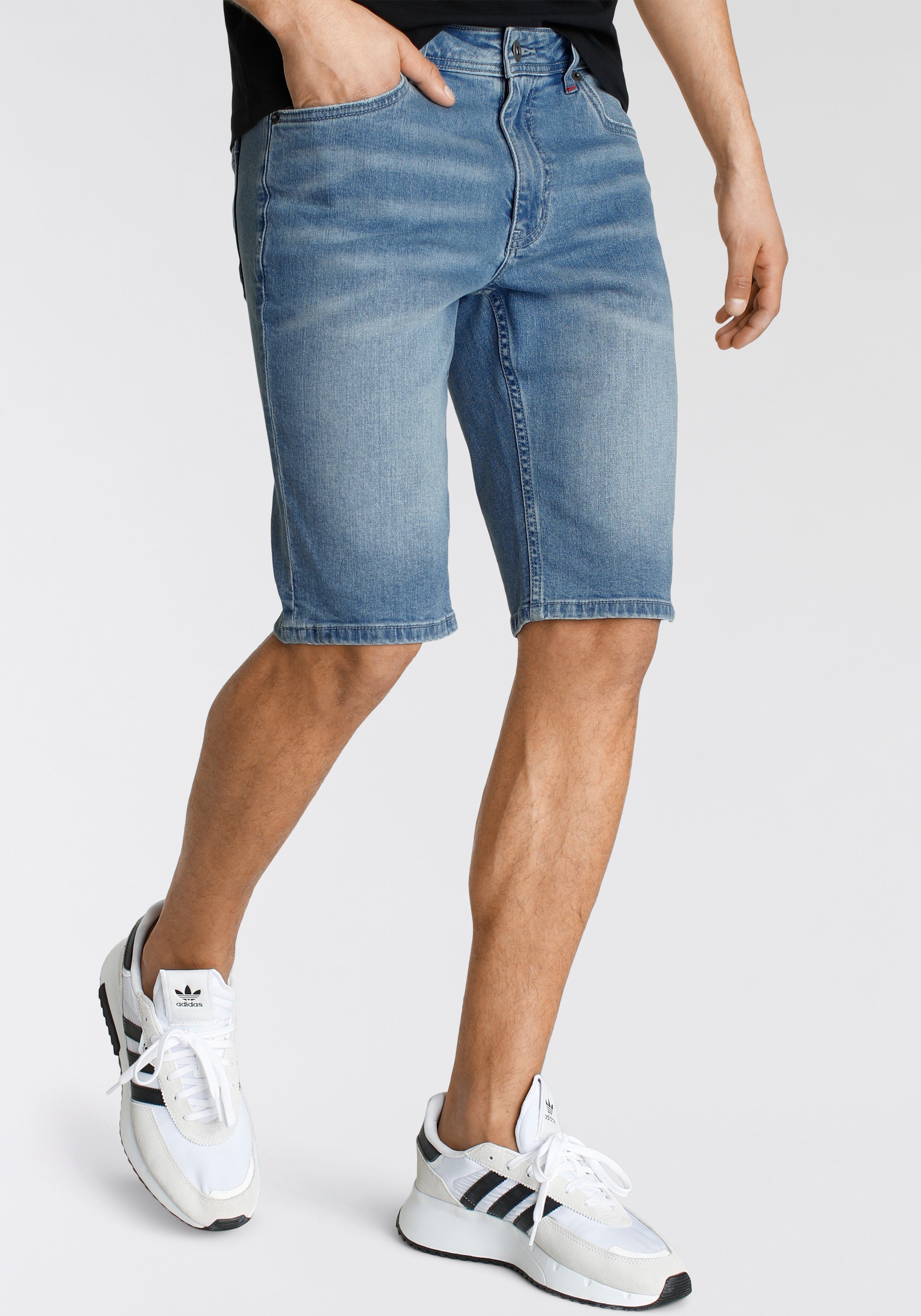 Alife & Kickin Shorts NeilAK Ökologische, wassersparende Produktion durch Ozon Wash blue denim