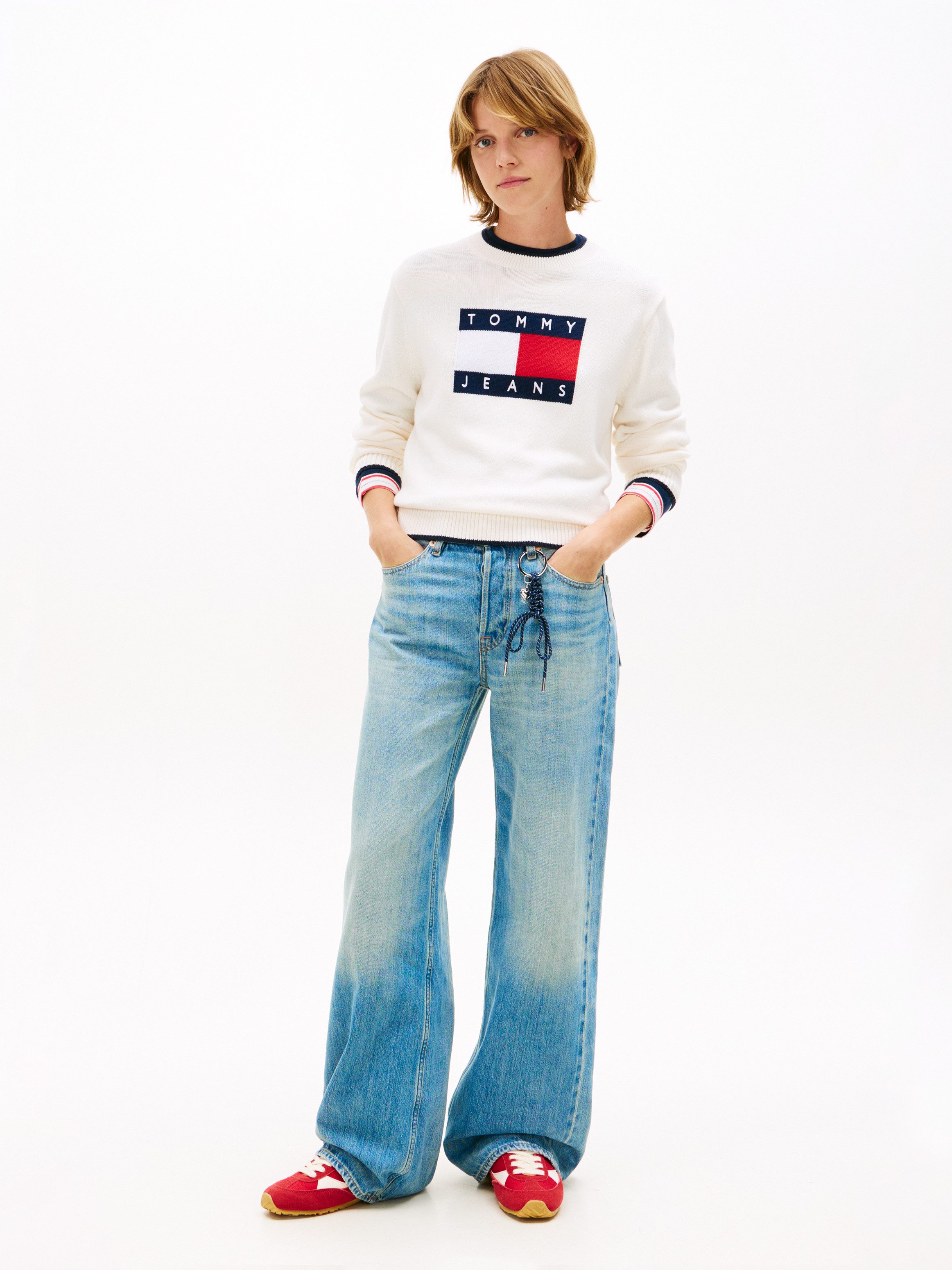 Tommy Jeans Strickpullover TJW TIPPING FLAG SWEATER EXT mit Logo-Intarsie, Relaxed Fit