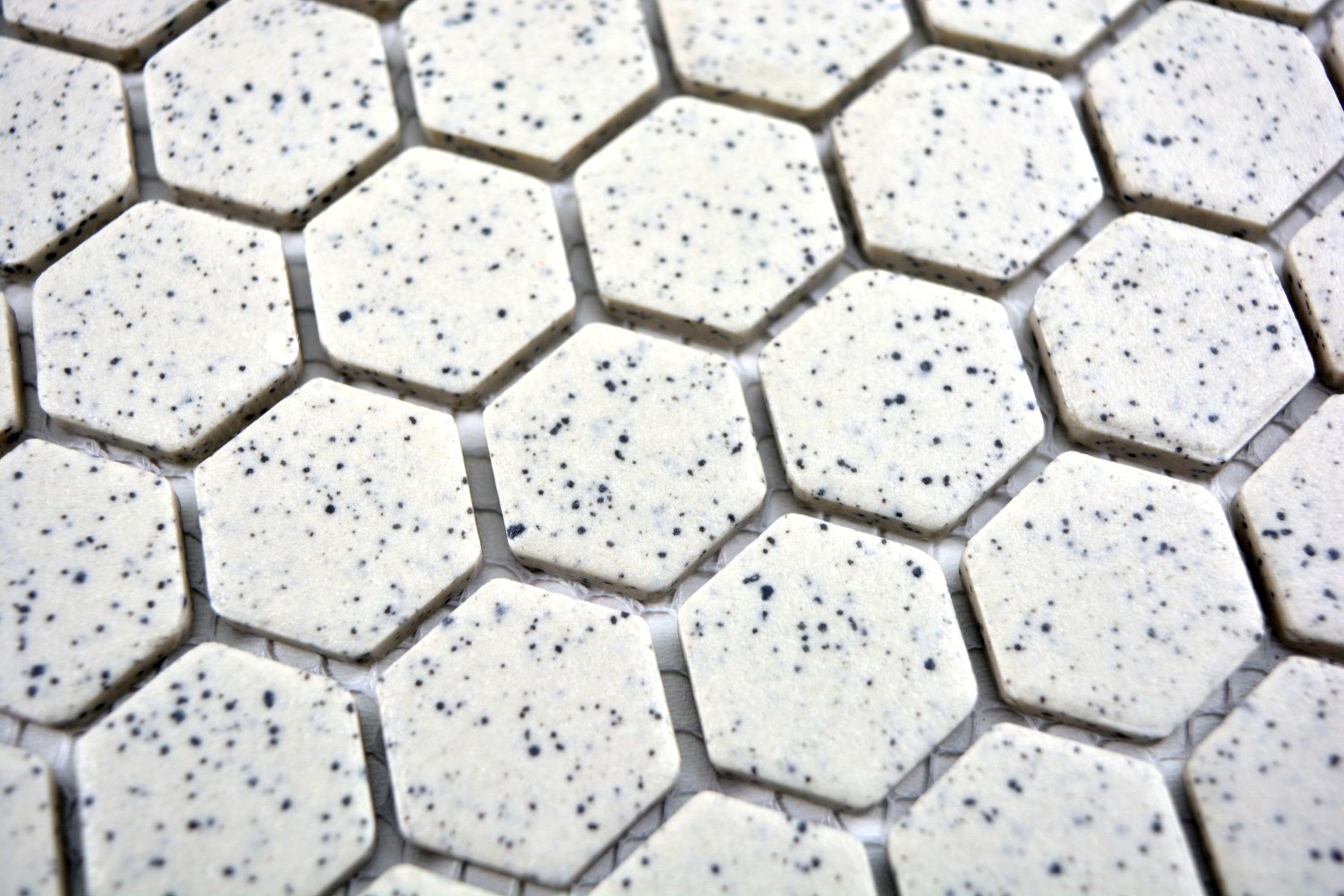 Mosani Bodenfliese Mosaik Fliese Keramik cremeweiß mini Hexagaon unglasiert rutschsicher