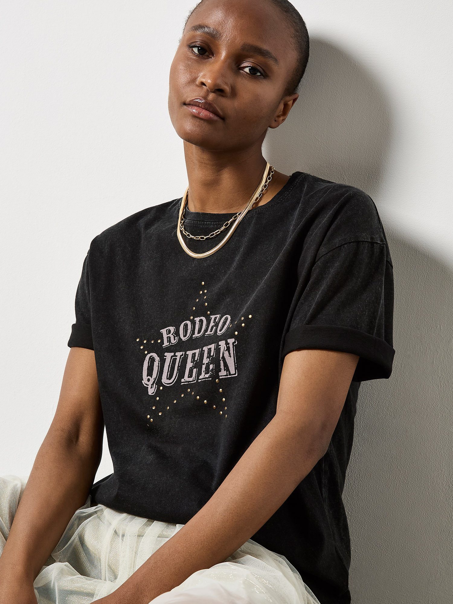 Apricot T-Shirt Relaxshirt mit Aufdruck und Nieten günstig online kaufen